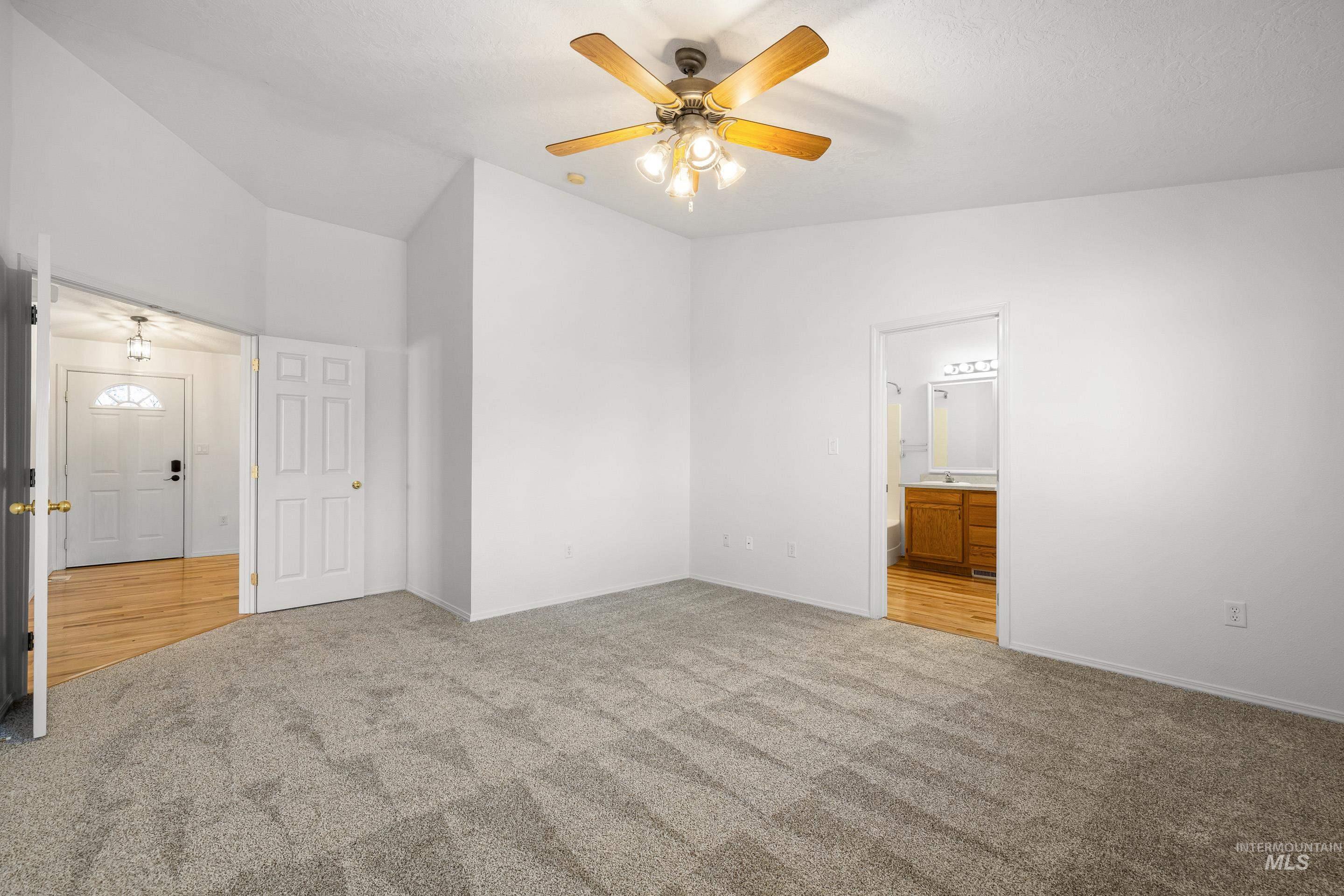 3237 S Holden Ave, Boise, Idaho 83706-5373, 3 Bedrooms, 2 Bathrooms, Residential For Sale, Price $499,900,MLS 98974527