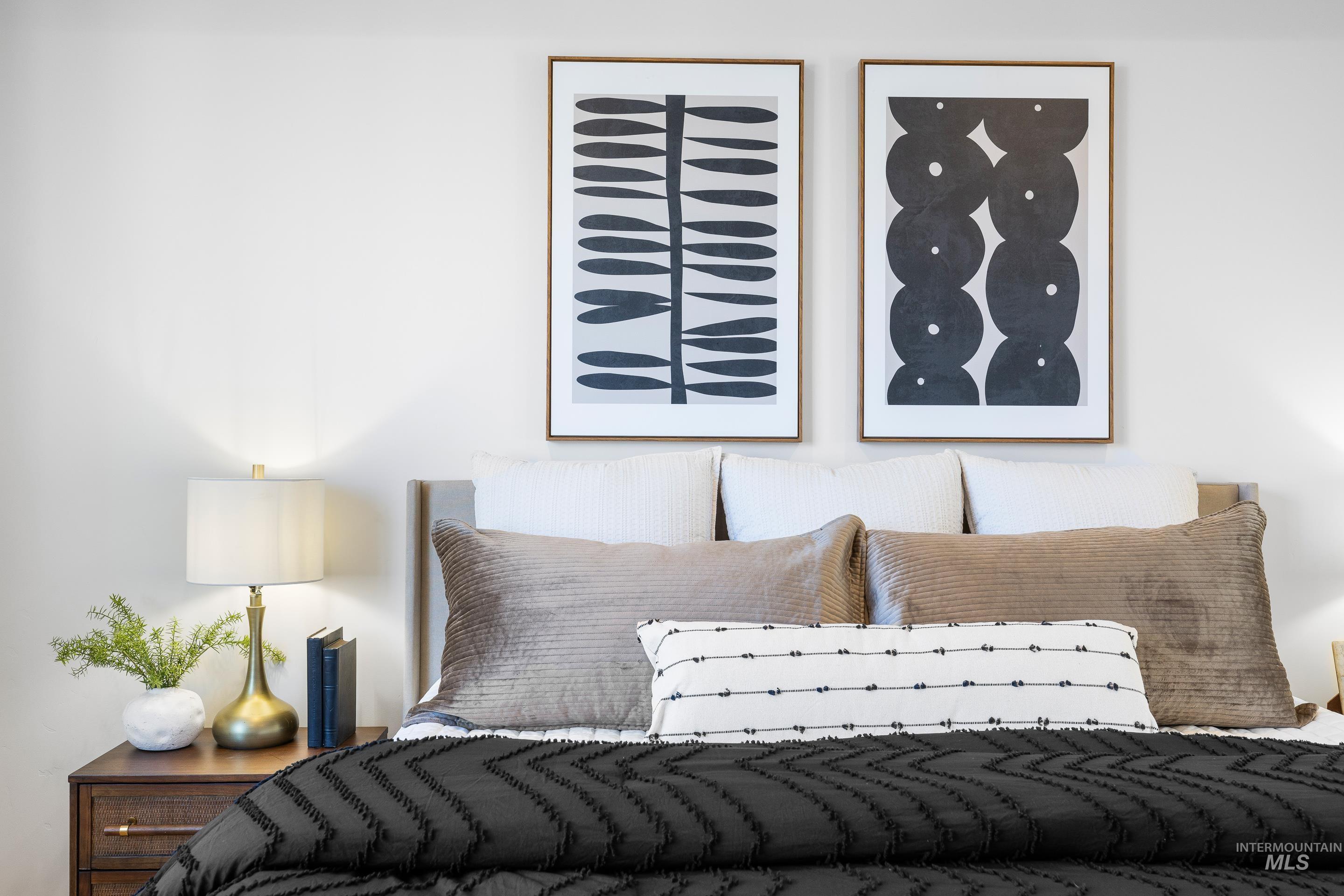 3264 S Millbrook Way, Boise, Idaho 83716, 3 Bedrooms, 2.5 Bathrooms, Residential For Sale, Price $674,999,MLS 98974528