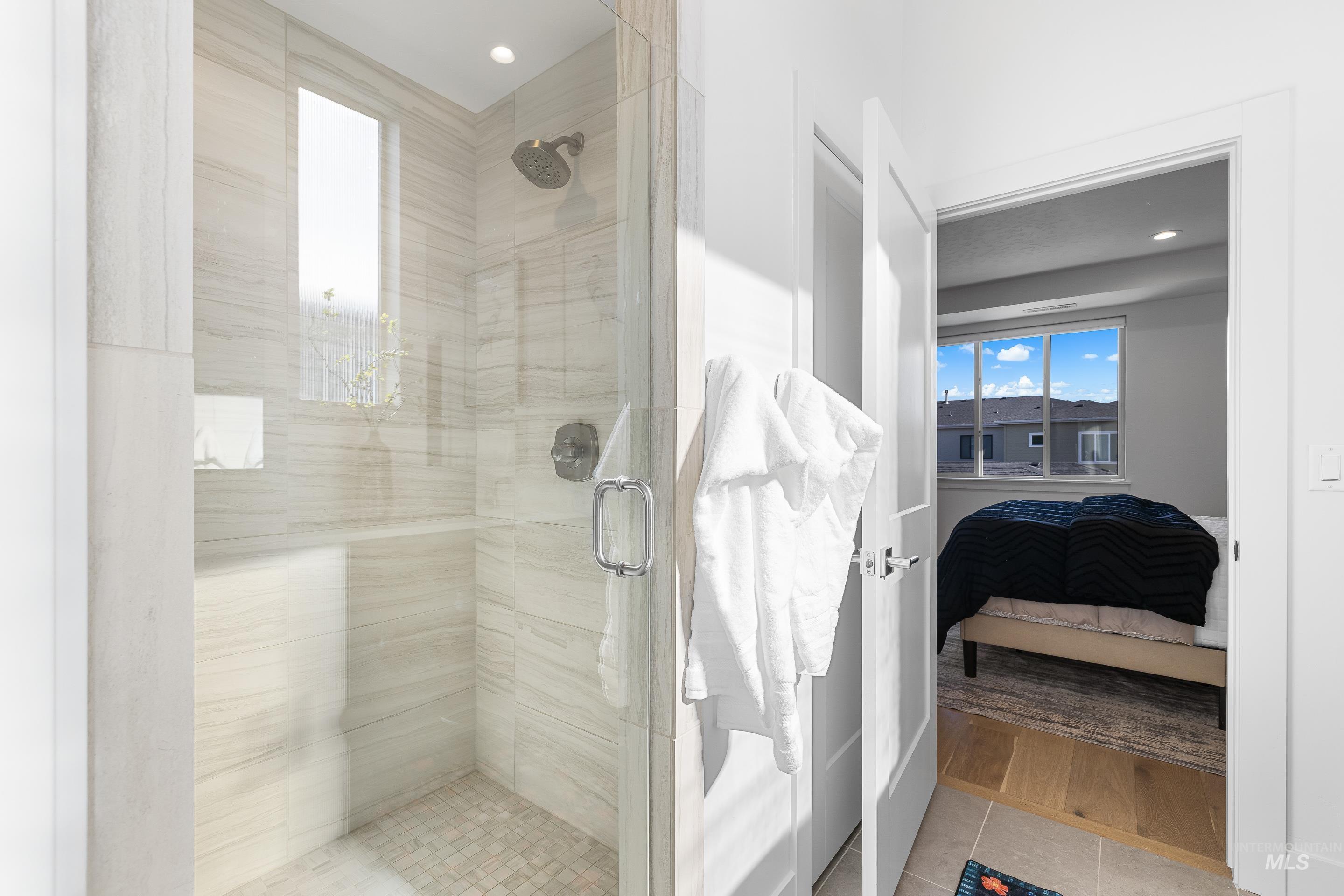 3264 S Millbrook Way, Boise, Idaho 83716, 3 Bedrooms, 2.5 Bathrooms, Residential For Sale, Price $674,999,MLS 98974528