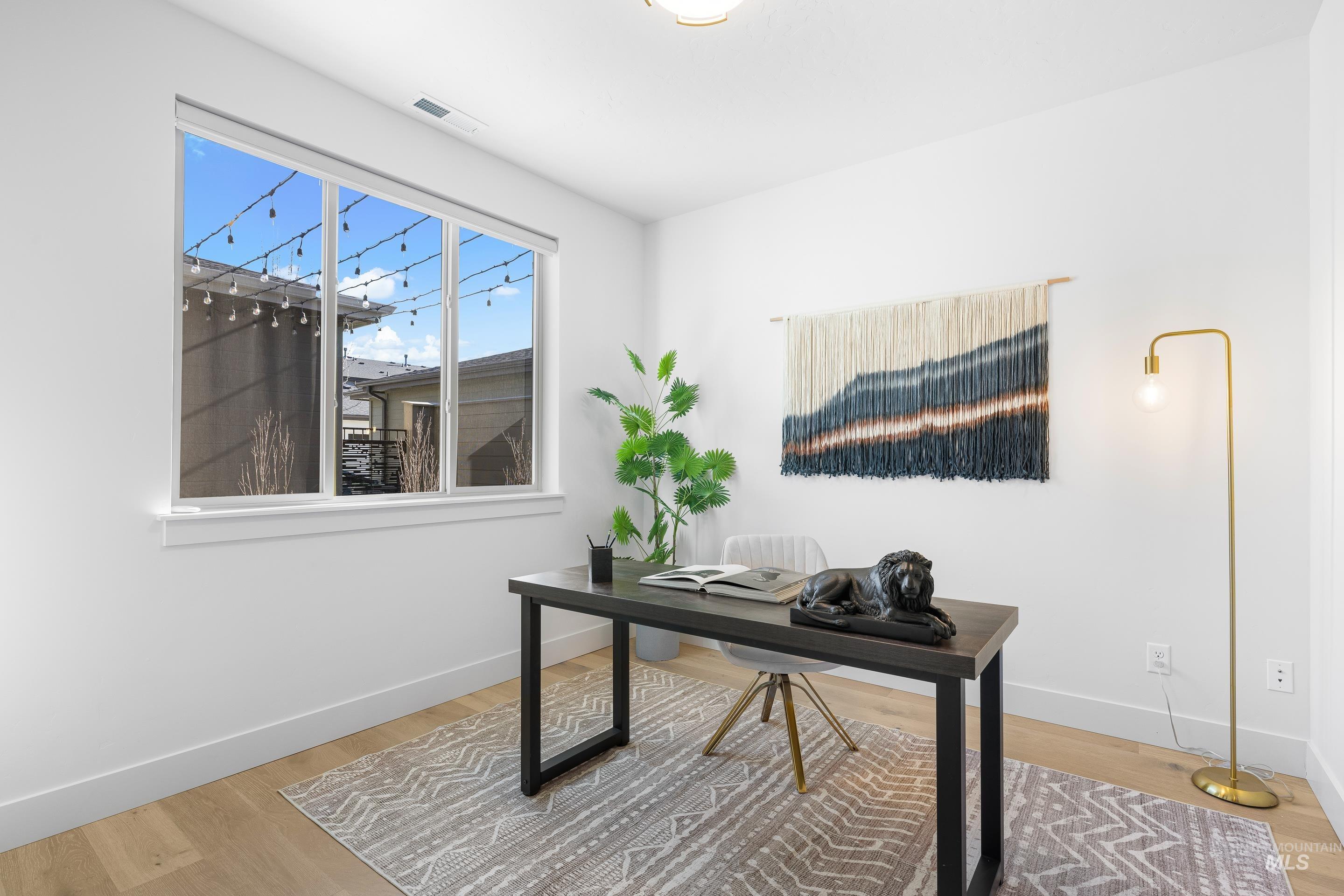 3264 S Millbrook Way, Boise, Idaho 83716, 3 Bedrooms, 2.5 Bathrooms, Residential For Sale, Price $674,999,MLS 98974528