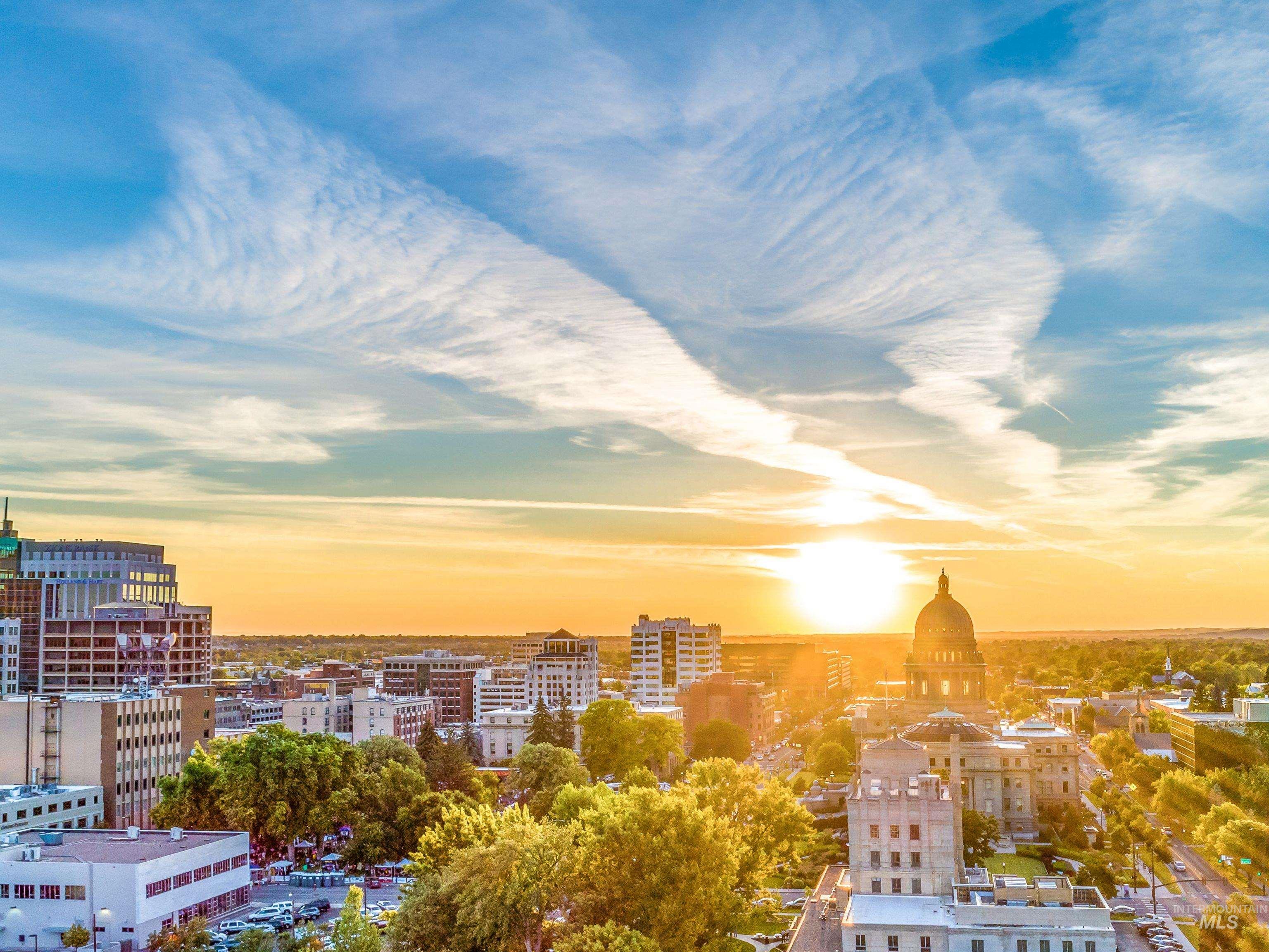 3264 S Millbrook Way, Boise, Idaho 83716, 3 Bedrooms, 2.5 Bathrooms, Residential For Sale, Price $674,999,MLS 98974528