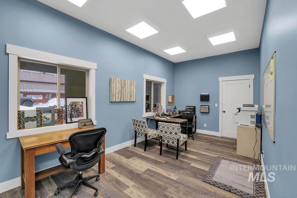 105 E Jacob St, McCall, Idaho 83638, Business/Commercial For Sale, Price $999,900,MLS 98974530