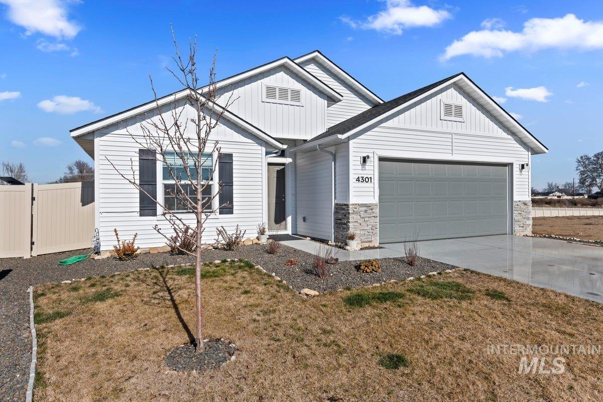 4301 Lamar St, Caldwell, Idaho 83605, 3 Bedrooms, 2 Bathrooms, Residential For Sale, Price $395,000,MLS 98974534