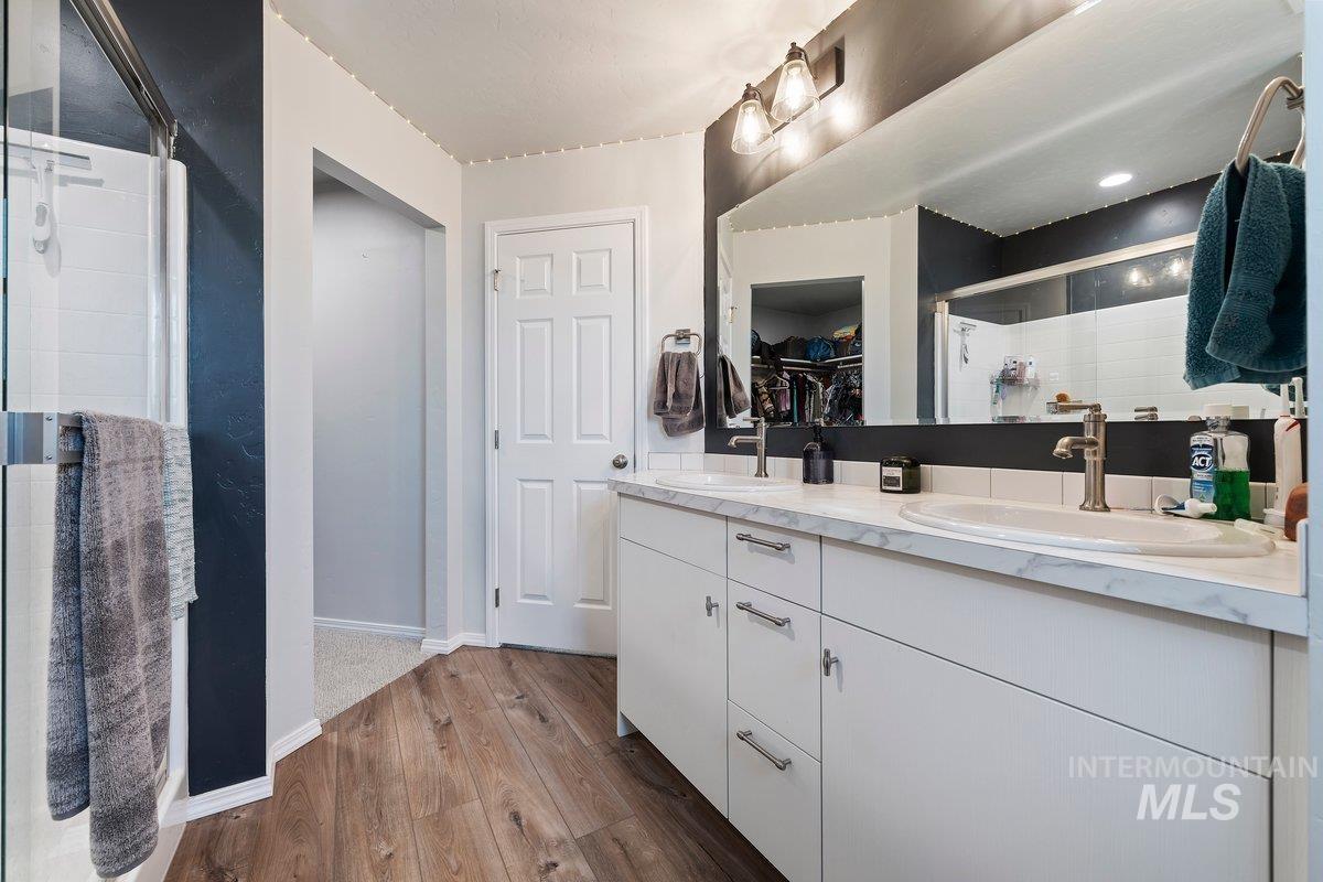 4301 Lamar St, Caldwell, Idaho 83605, 3 Bedrooms, 2 Bathrooms, Residential For Sale, Price $395,000,MLS 98974534