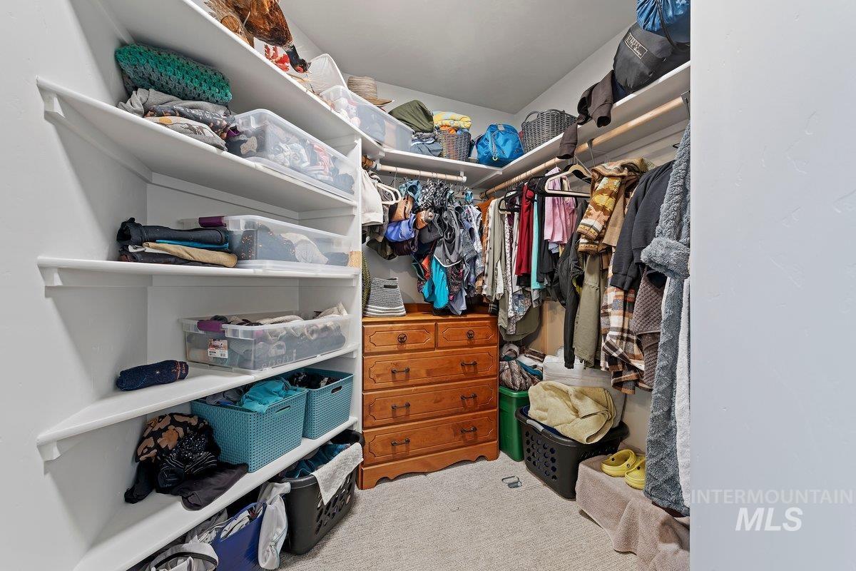 4301 Lamar St, Caldwell, Idaho 83605, 3 Bedrooms, 2 Bathrooms, Residential For Sale, Price $395,000,MLS 98974534