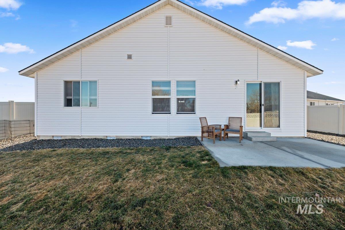 4301 Lamar St, Caldwell, Idaho 83605, 3 Bedrooms, 2 Bathrooms, Residential For Sale, Price $395,000,MLS 98974534