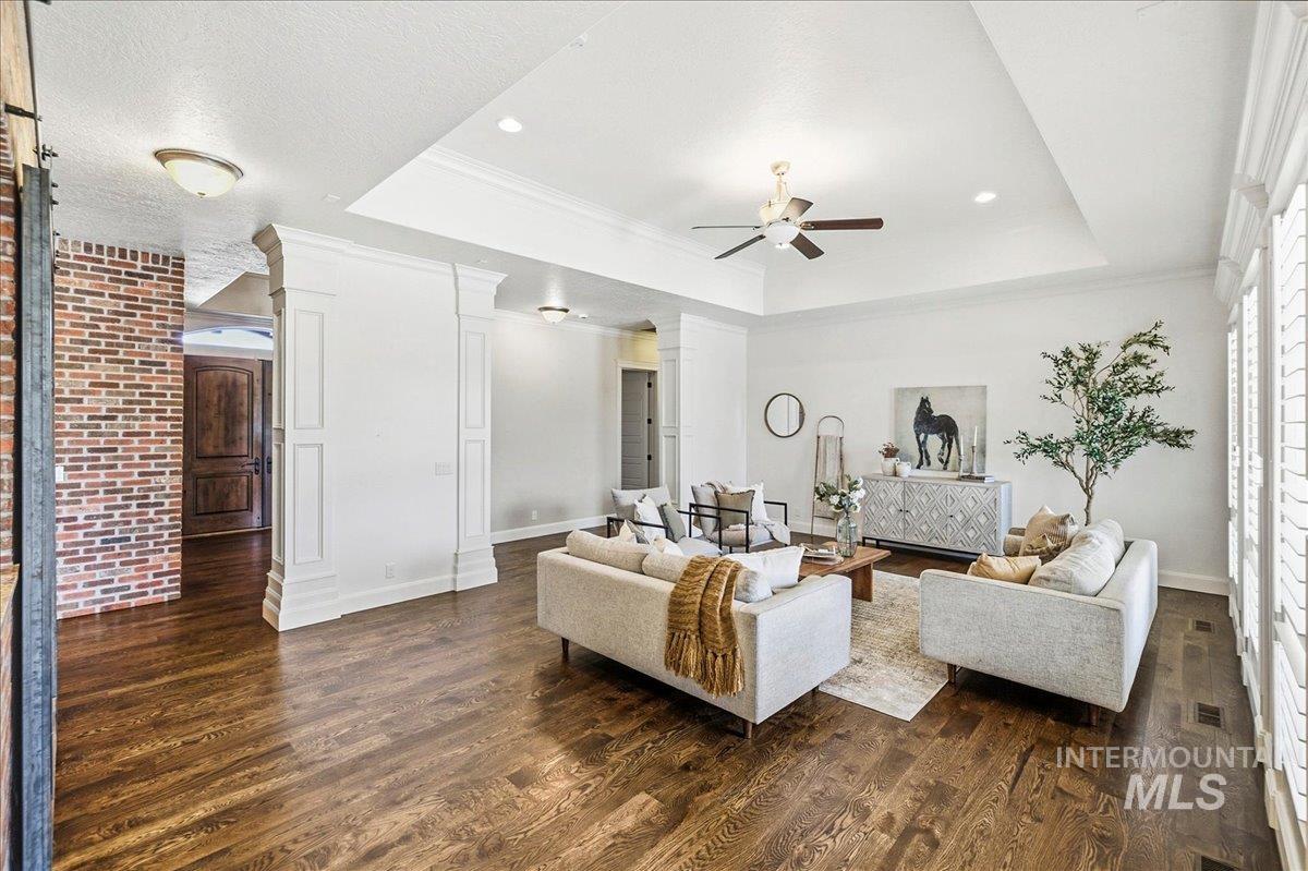 6519 S Raap Ranch Ln, Meridian, Idaho 83642, 5 Bedrooms, 5 Bathrooms, Residential For Sale, Price $2,100,000,MLS 98974535