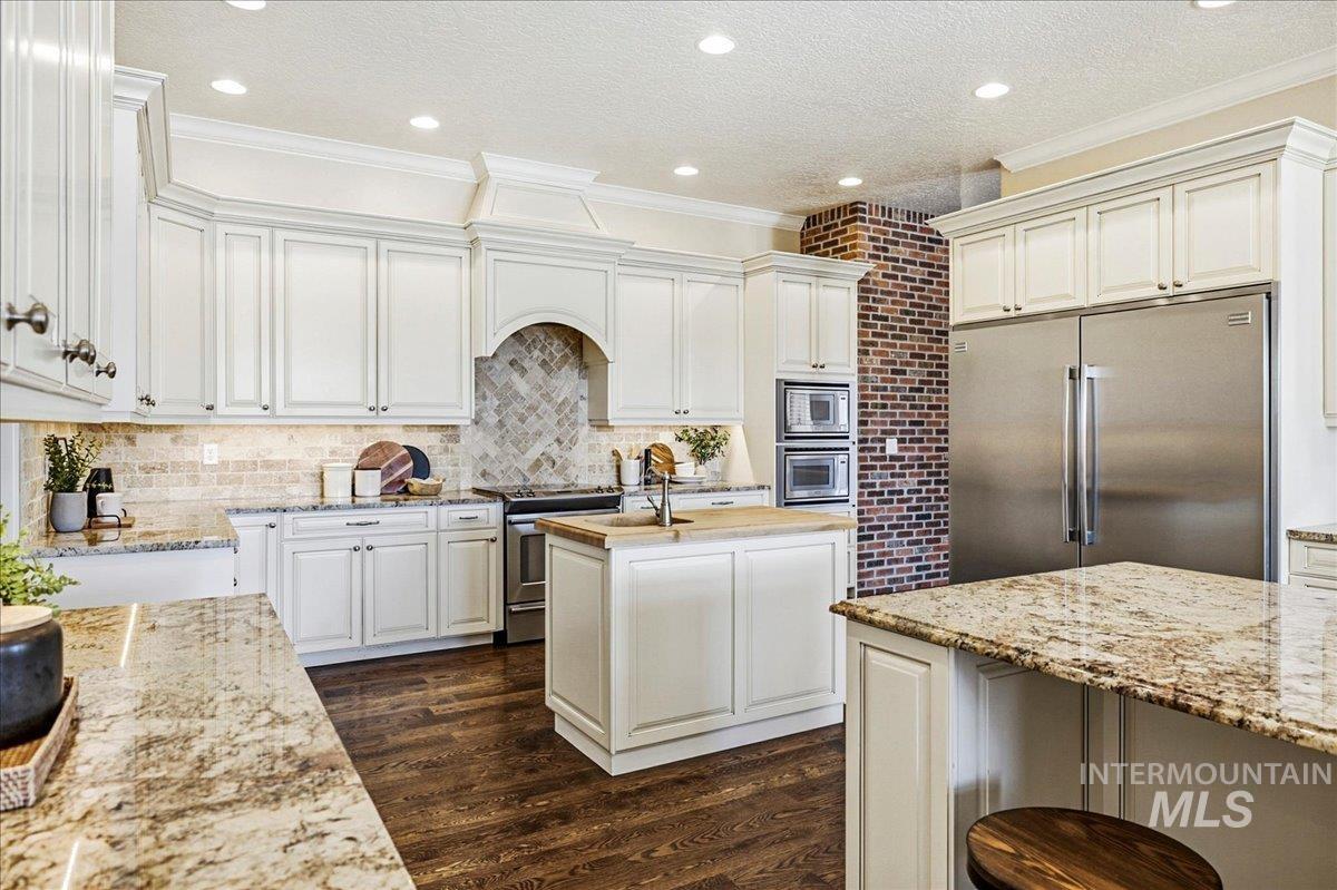 6519 S Raap Ranch Ln, Meridian, Idaho 83642, 5 Bedrooms, 5 Bathrooms, Residential For Sale, Price $2,100,000,MLS 98974535