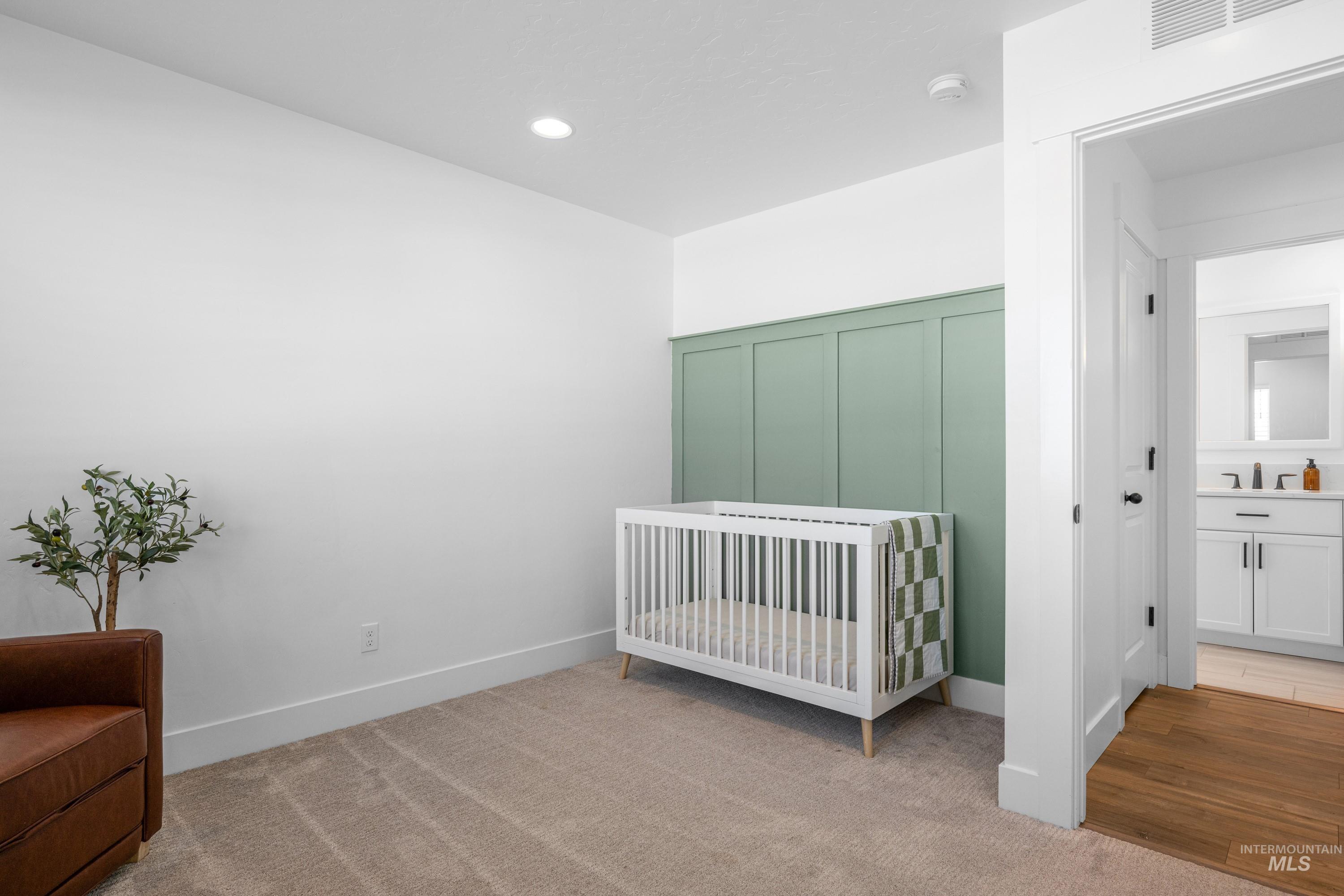 8902 W Bowie Steet, Star, Idaho 83669, 5 Bedrooms, 3.5 Bathrooms, Residential For Sale, Price $659,900,MLS 98974537