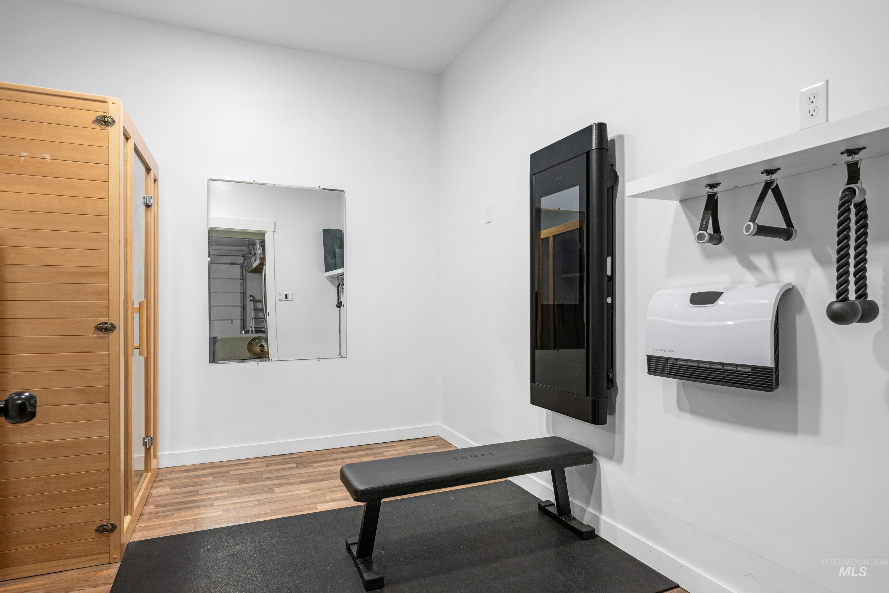 8902 W Bowie Steet, Star, Idaho 83669, 5 Bedrooms, 3.5 Bathrooms, Residential For Sale, Price $659,900,MLS 98974537