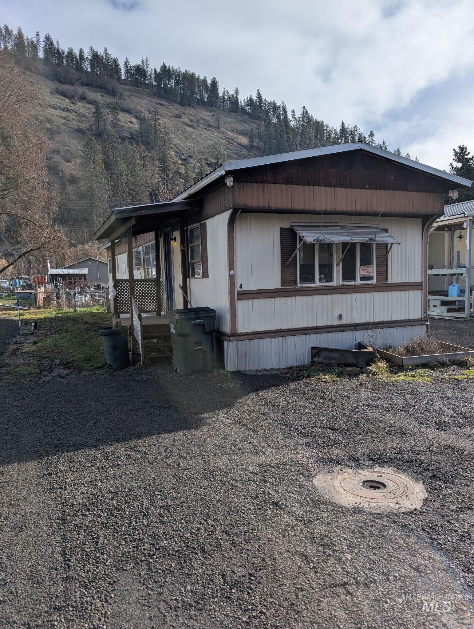 Unit 4 312 Clearwater Ave, Stites, Idaho 83552, 2 Bedrooms, 1 Bathroom, Residential For Sale, Price $35,000,MLS 98974540