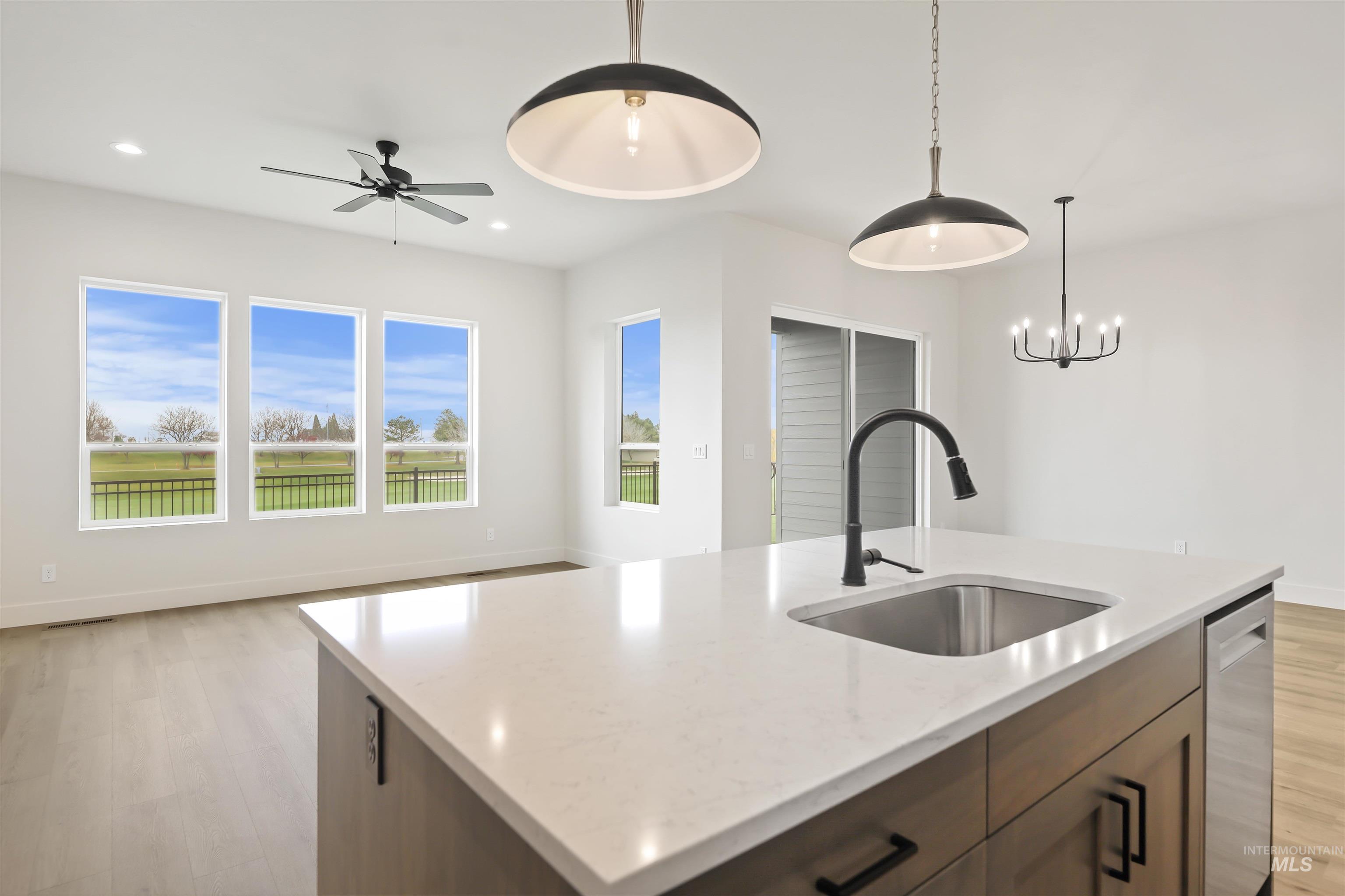 11209 S Corballis Ln., Kuna, Idaho 83634, 3 Bedrooms, 2 Bathrooms, Residential For Sale, Price $649,880, 98974544