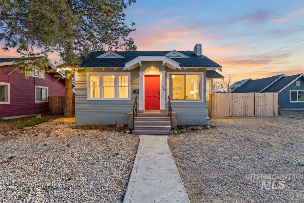 910 7th Avenue S, Nampa, Idaho 83651, 2 Bedrooms, 1 Bathroom, Residential For Sale, Price $315,000,MLS 98974548