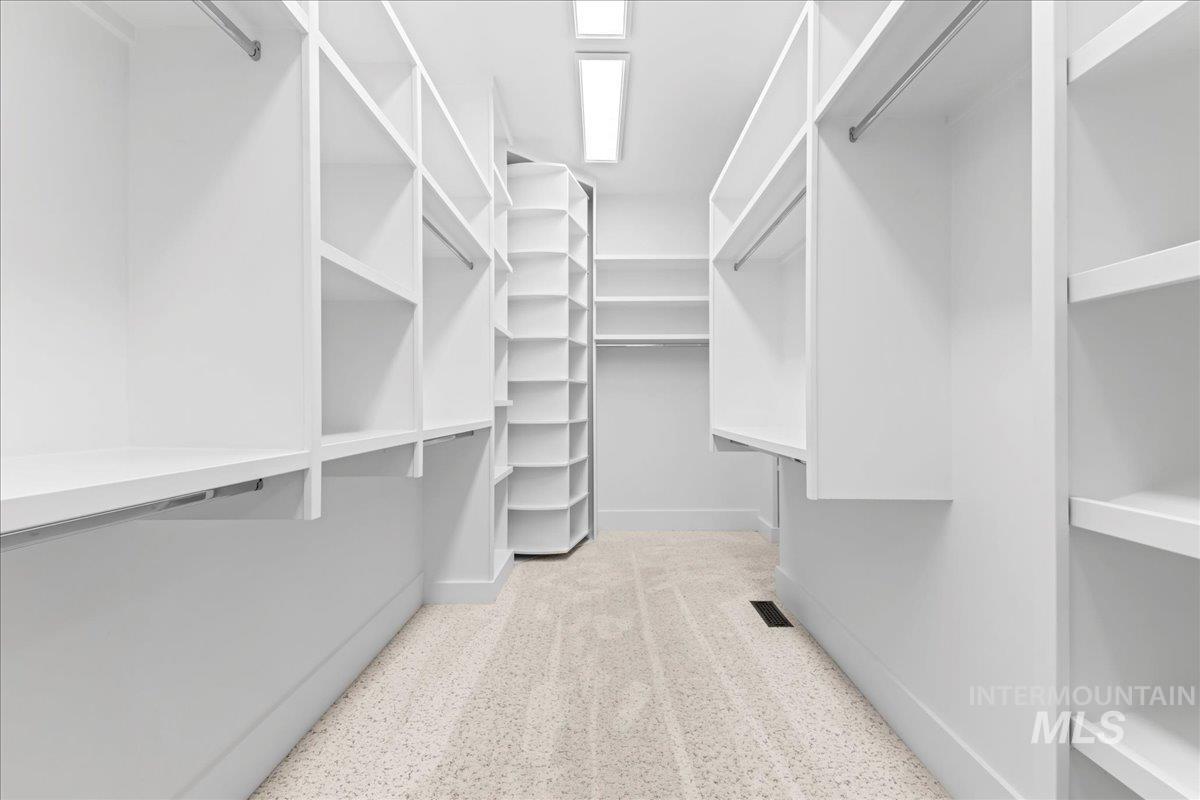 6342 S Bosch Way, Meridian, Idaho 83642, 4 Bedrooms, 3.5 Bathrooms, Residential For Sale, Price $1,169,000,MLS 98974550