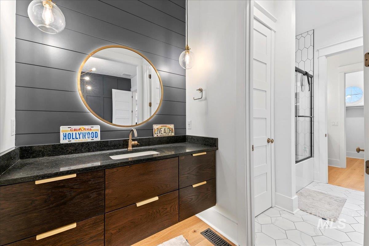 6342 S Bosch Way, Meridian, Idaho 83642, 4 Bedrooms, 3.5 Bathrooms, Residential For Sale, Price $1,169,000,MLS 98974550