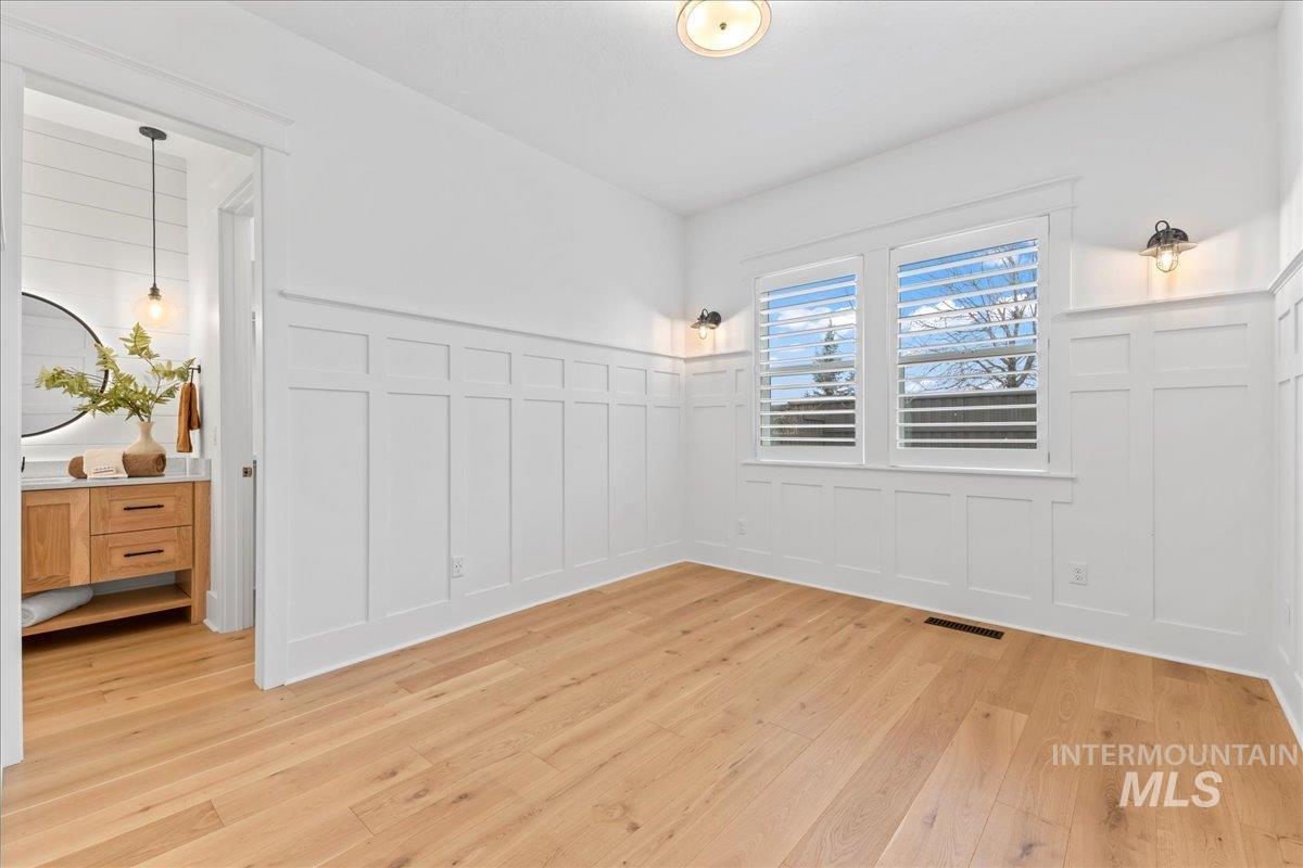 6342 S Bosch Way, Meridian, Idaho 83642, 4 Bedrooms, 3.5 Bathrooms, Residential For Sale, Price $1,169,000,MLS 98974550