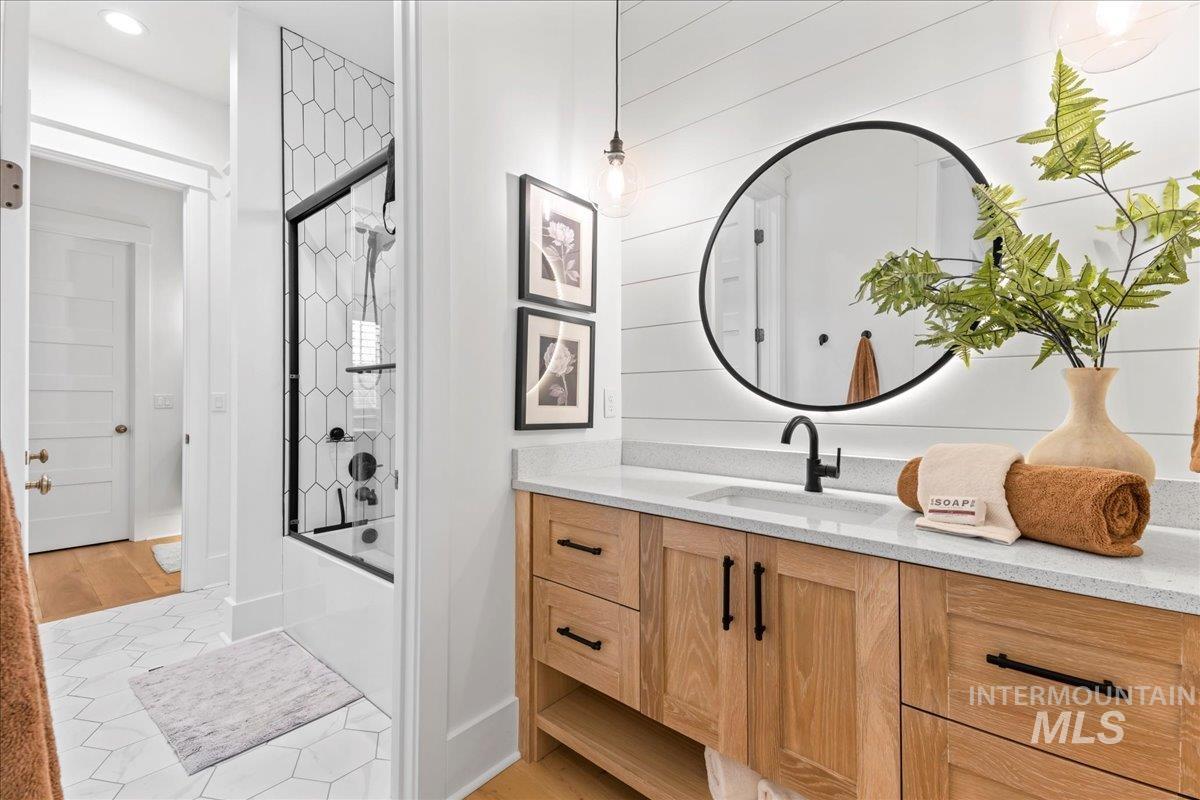 6342 S Bosch Way, Meridian, Idaho 83642, 4 Bedrooms, 3.5 Bathrooms, Residential For Sale, Price $1,169,000,MLS 98974550