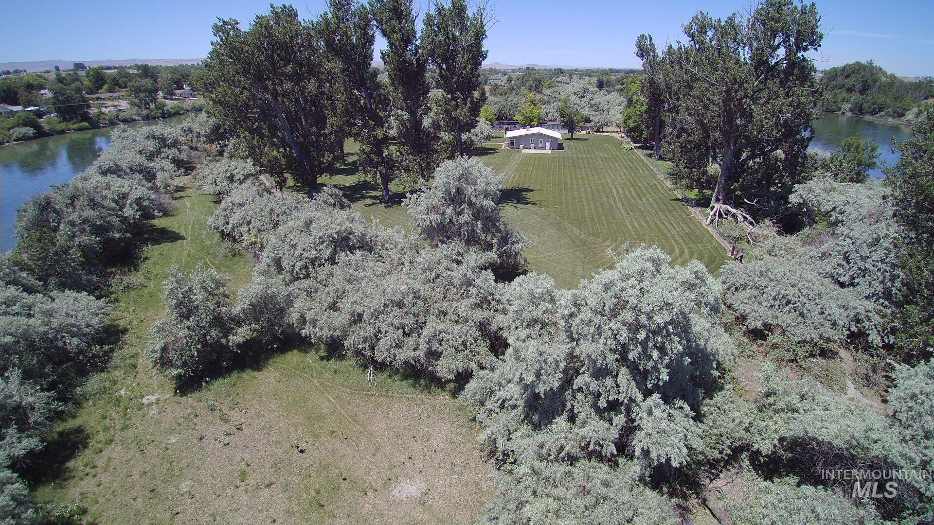 00 Heltons Island, Homedale, Idaho 83628, 1 Bedroom, 1 Bathroom, Residential For Sale, Price $700,000, 98974551