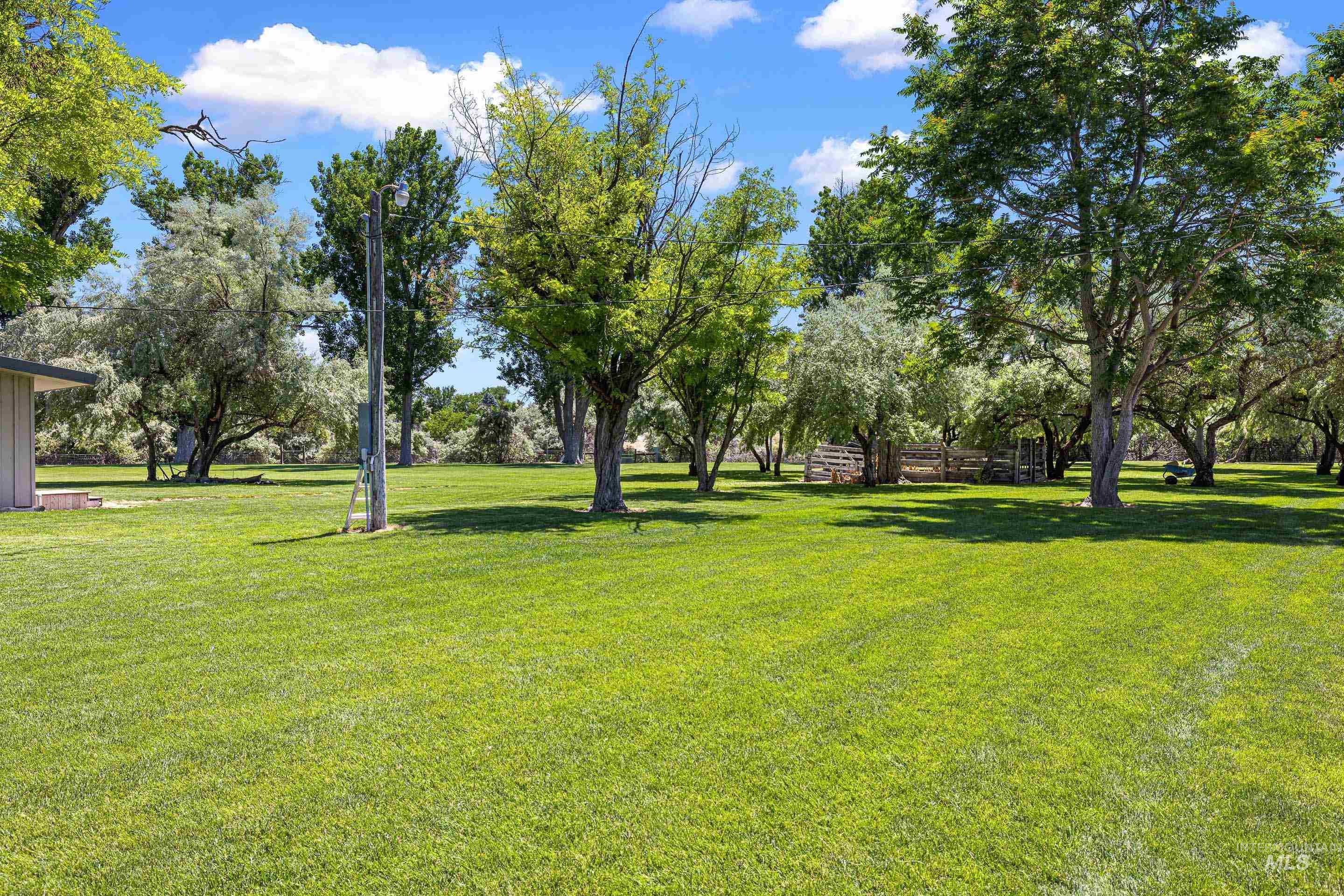 00 Heltons Island, Homedale, Idaho 83628, 1 Bedroom, 1 Bathroom, Residential For Sale, Price $700,000, 98974551