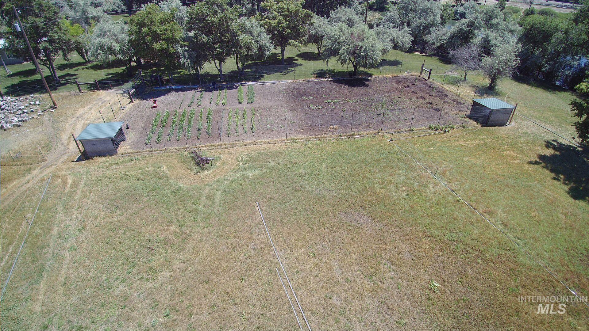 00 Heltons Island, Homedale, Idaho 83628, 1 Bedroom, 1 Bathroom, Residential For Sale, Price $700,000, 98974551