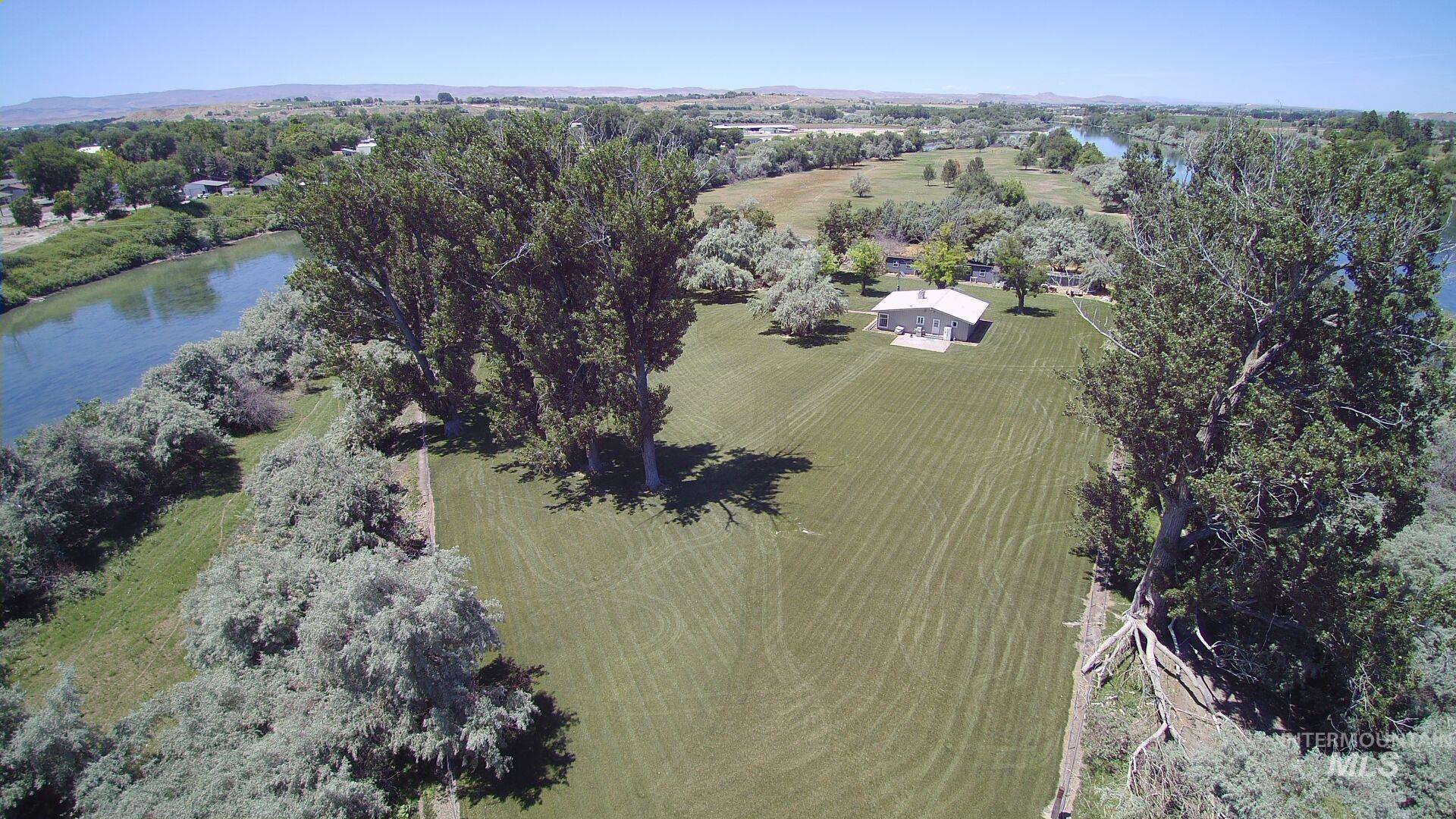 00 Heltons Island, Homedale, Idaho 83628, 1 Bedroom, 1 Bathroom, Residential For Sale, Price $700,000, 98974551