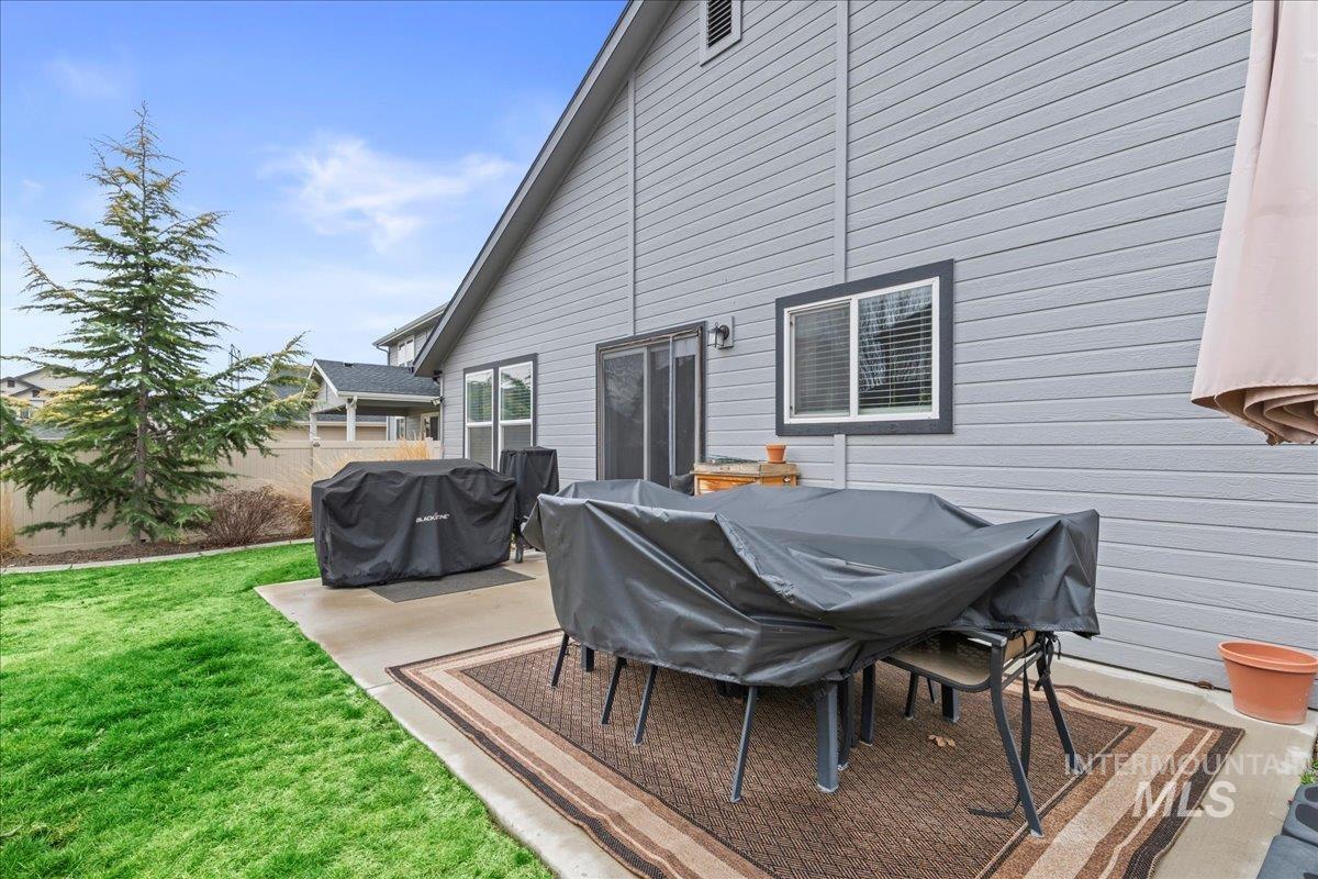 16998 N Cornwallis Way, Nampa, Idaho 83687, 3 Bedrooms, 2 Bathrooms, Residential For Sale, Price $410,000, 98974552