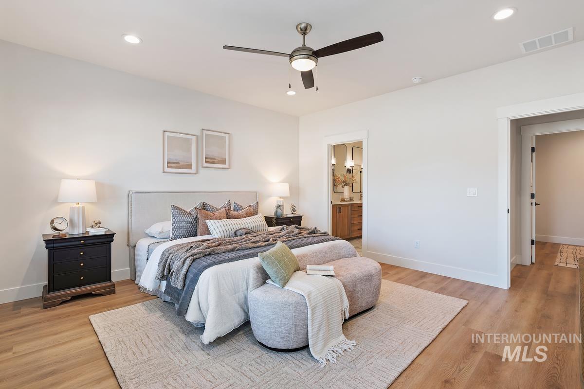 7168 E Chicken Hawk Loop, Nampa, Idaho 83686, 3 Bedrooms, 2.5 Bathrooms, Residential For Sale, Price $799,900,MLS 98974554