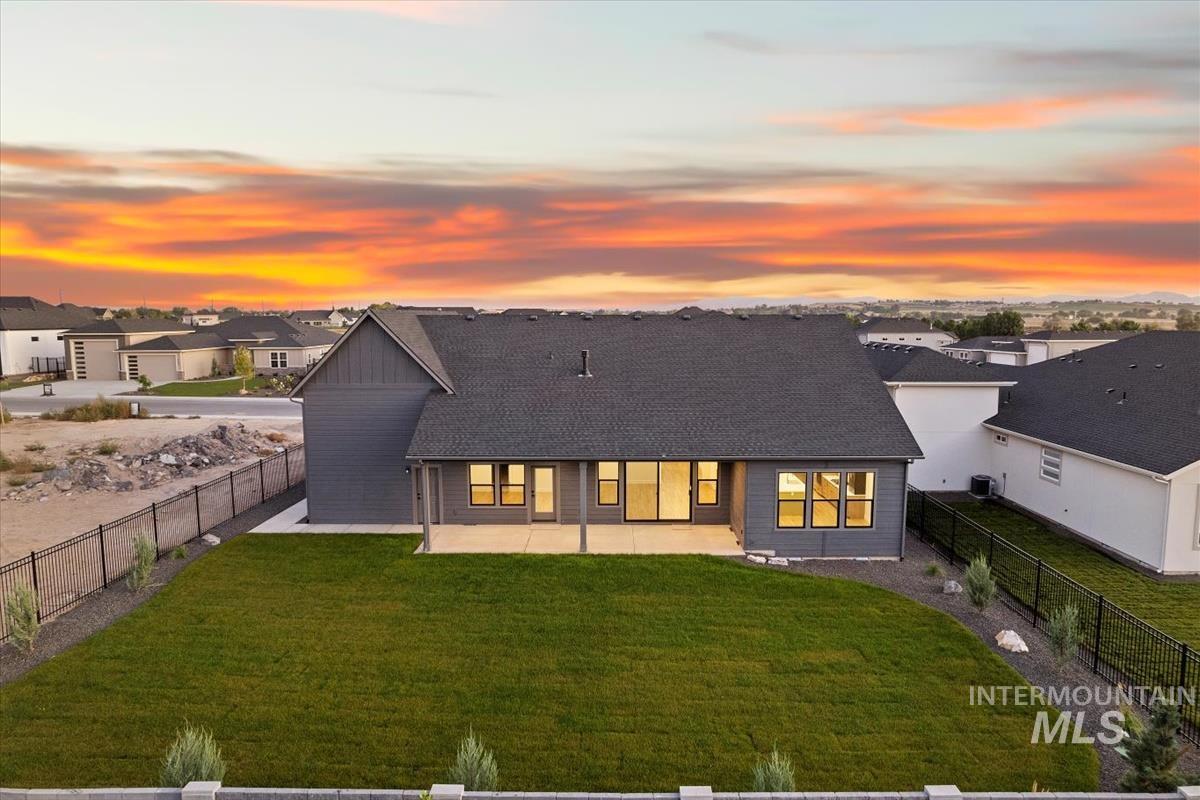 7168 E Chicken Hawk Loop, Nampa, Idaho 83686, 3 Bedrooms, 2.5 Bathrooms, Residential For Sale, Price $799,900,MLS 98974554