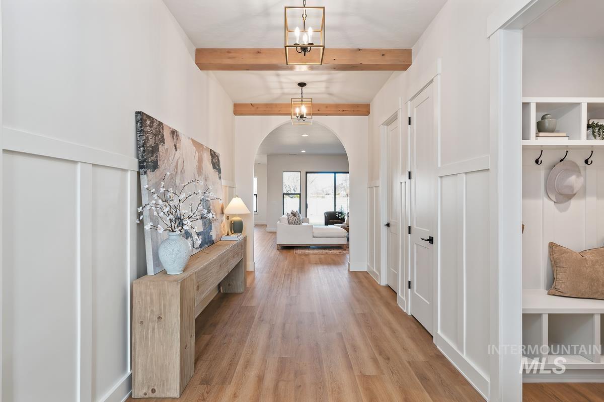 7168 E Chicken Hawk Loop, Nampa, Idaho 83686, 3 Bedrooms, 2.5 Bathrooms, Residential For Sale, Price $819,900,MLS 98974554