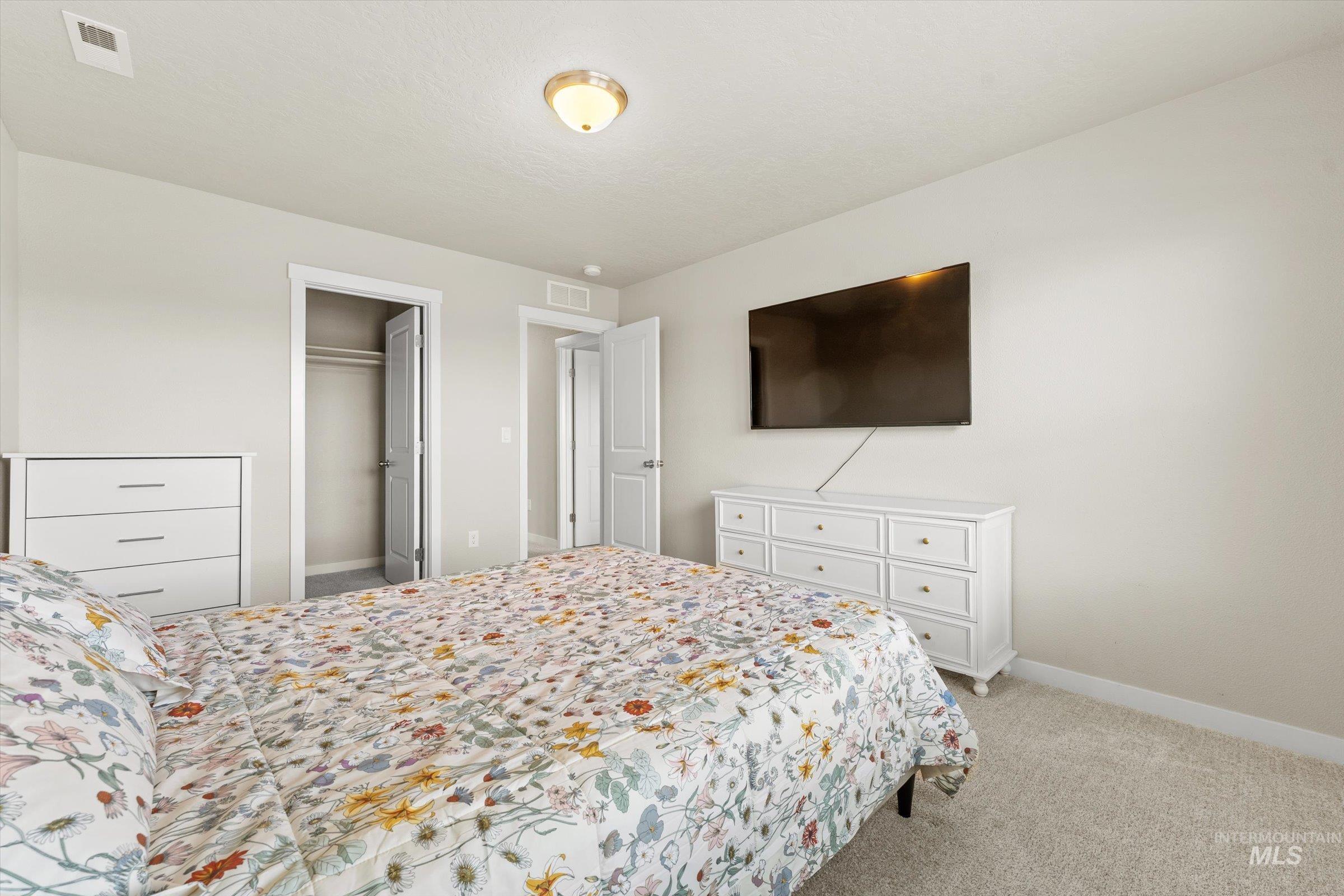 11389 W W Millbank St, Nampa, Idaho 83651, 5 Bedrooms, 2.5 Bathrooms, Residential For Sale, Price $498,990, 98974561