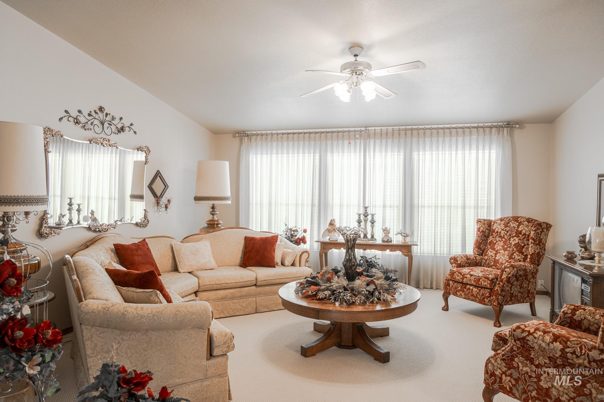 2701 N Alder Dr, Fruitland, Idaho 83619-0000, 2 Bedrooms, 2 Bathrooms, Residential For Sale, Price $149,999,MLS 98974562