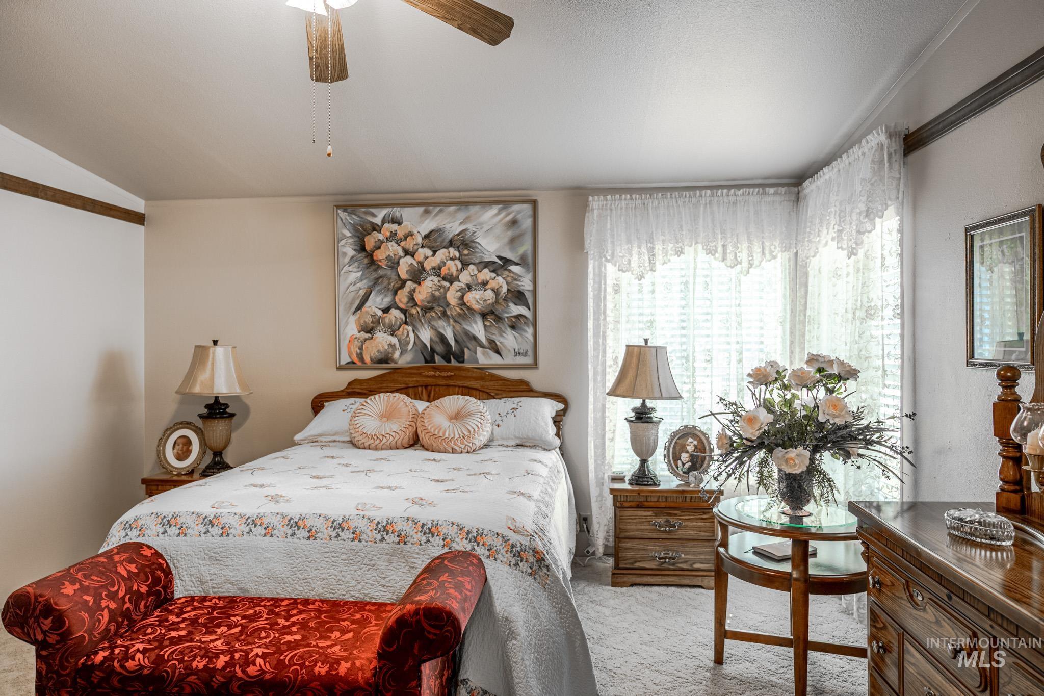 2701 N Alder Dr, Fruitland, Idaho 83619-0000, 2 Bedrooms, 2 Bathrooms, Residential For Sale, Price $149,999,MLS 98974562