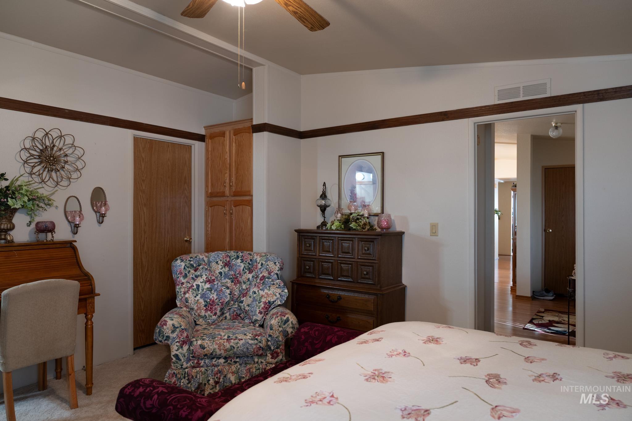 2701 N Alder Dr, Fruitland, Idaho 83619-0000, 2 Bedrooms, 2 Bathrooms, Residential For Sale, Price $149,999,MLS 98974562