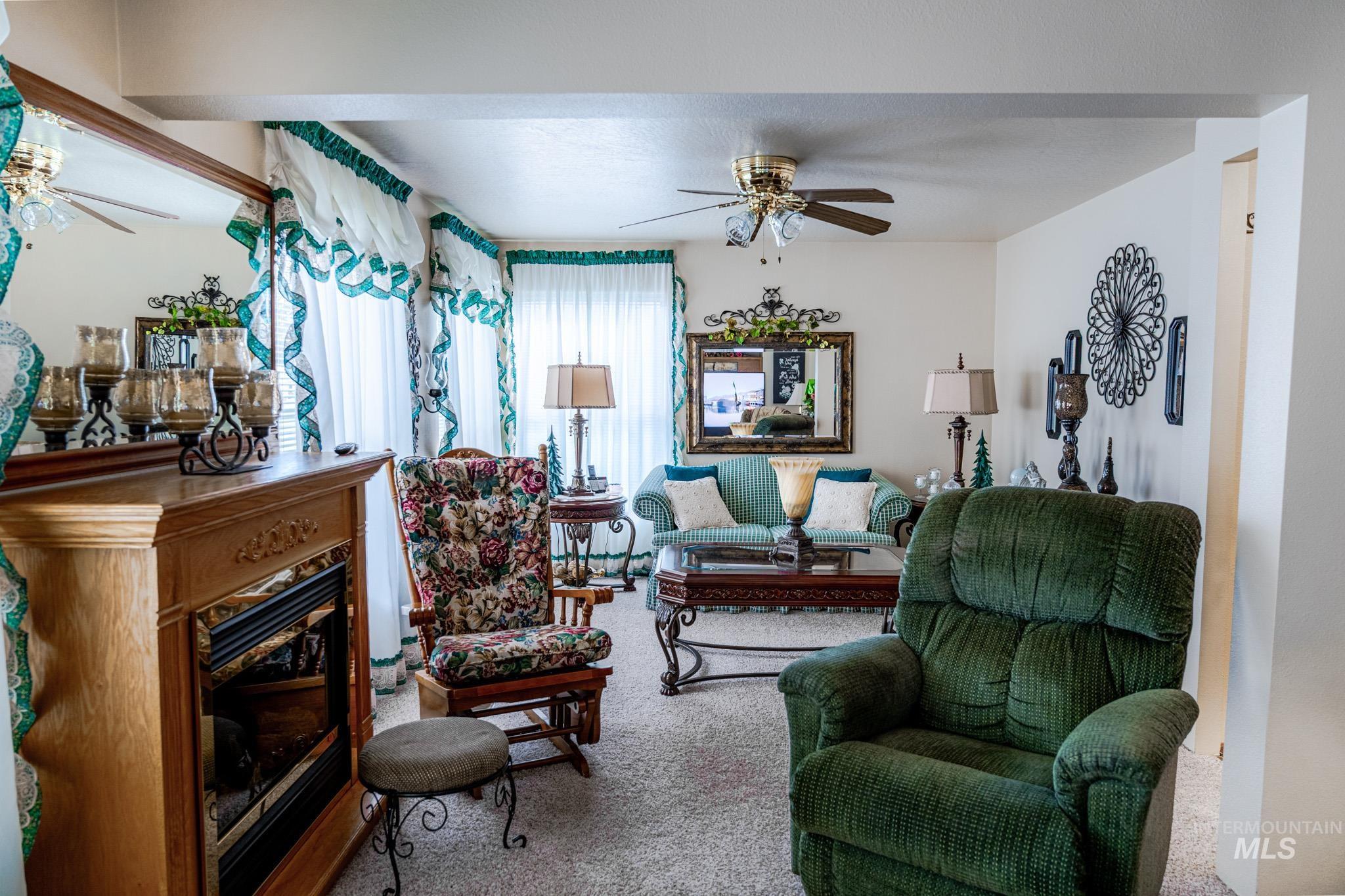 2701 N Alder Dr, Fruitland, Idaho 83619-0000, 2 Bedrooms, 2 Bathrooms, Residential For Sale, Price $149,999,MLS 98974562