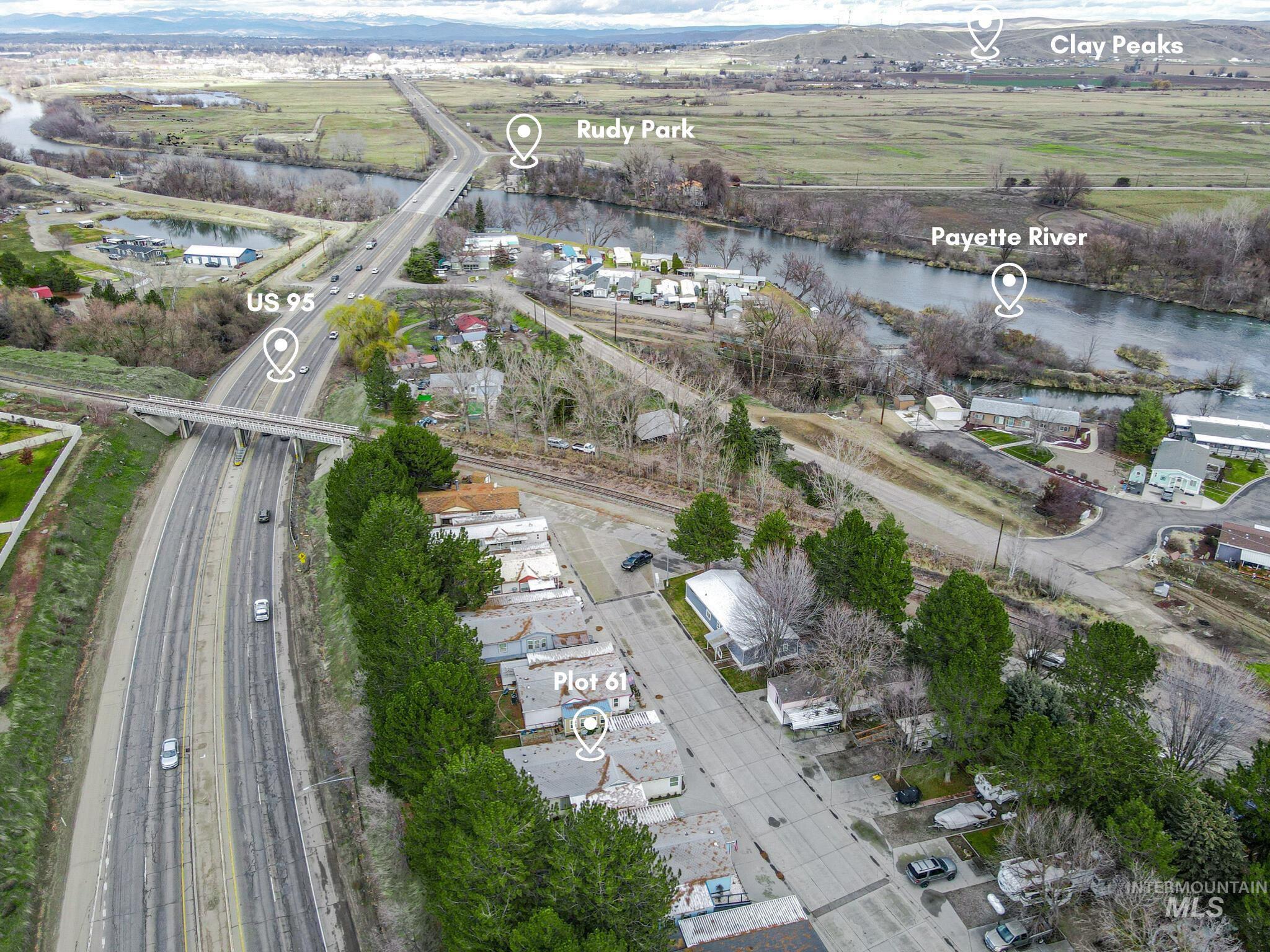 2701 N Alder Dr, Fruitland, Idaho 83619-0000, 2 Bedrooms, 2 Bathrooms, Residential For Sale, Price $149,999,MLS 98974562