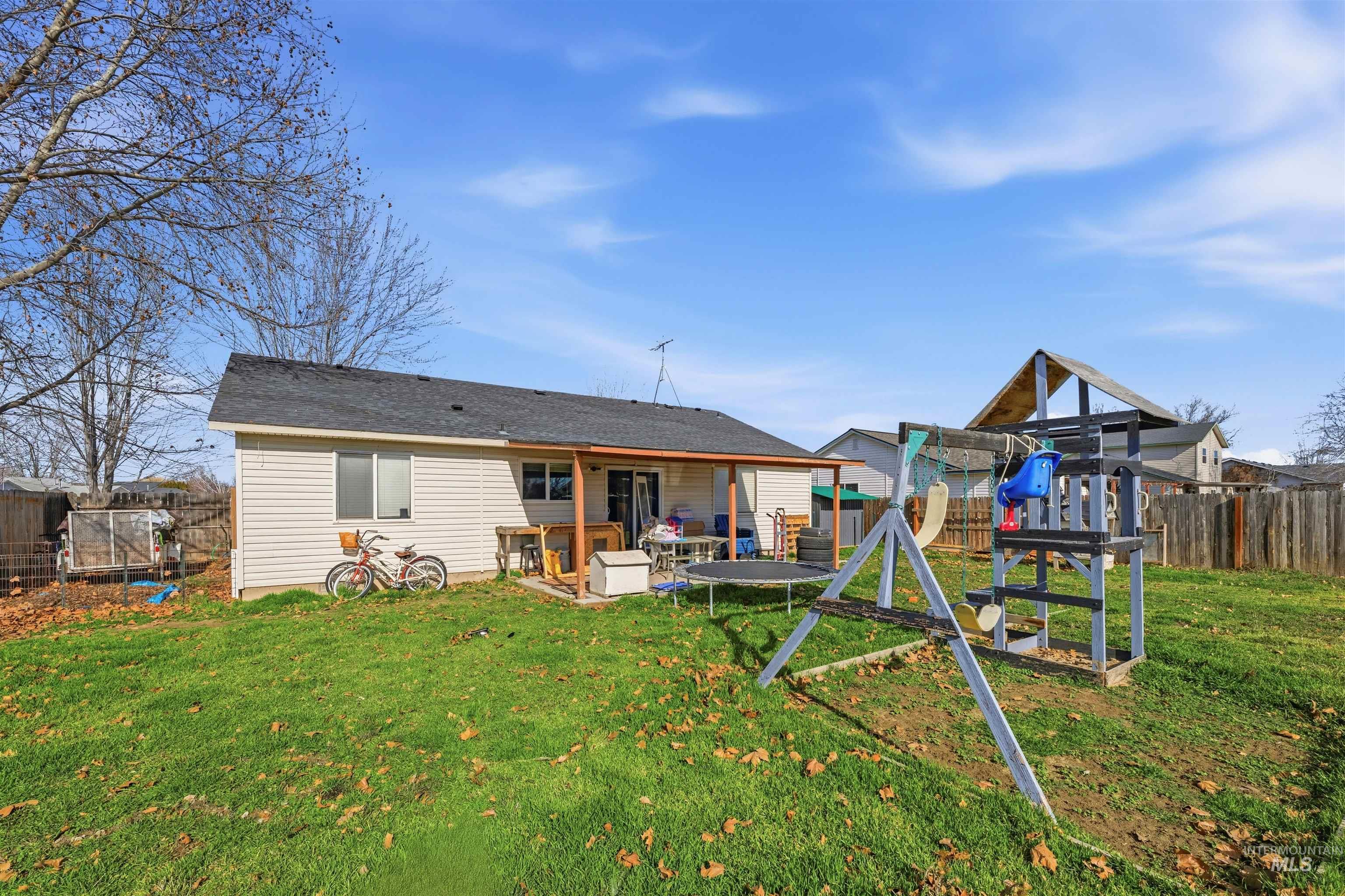 1071 Valley Court, Middleton, Idaho 83644, 1 Bedroom, 1 Bathroom, Residential Income For Sale, Price $325,000,MLS 98974564