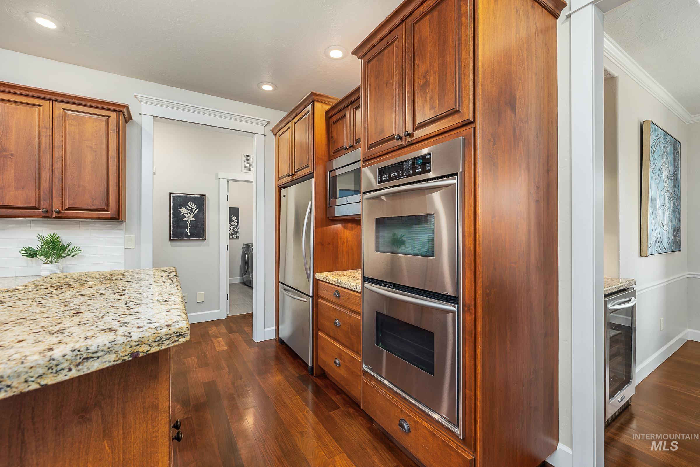 1536 E Daylesford Dr, Eagle, Idaho 83616, 5 Bedrooms, 4 Bathrooms, Residential For Sale, Price $1,100,000,MLS 98974566