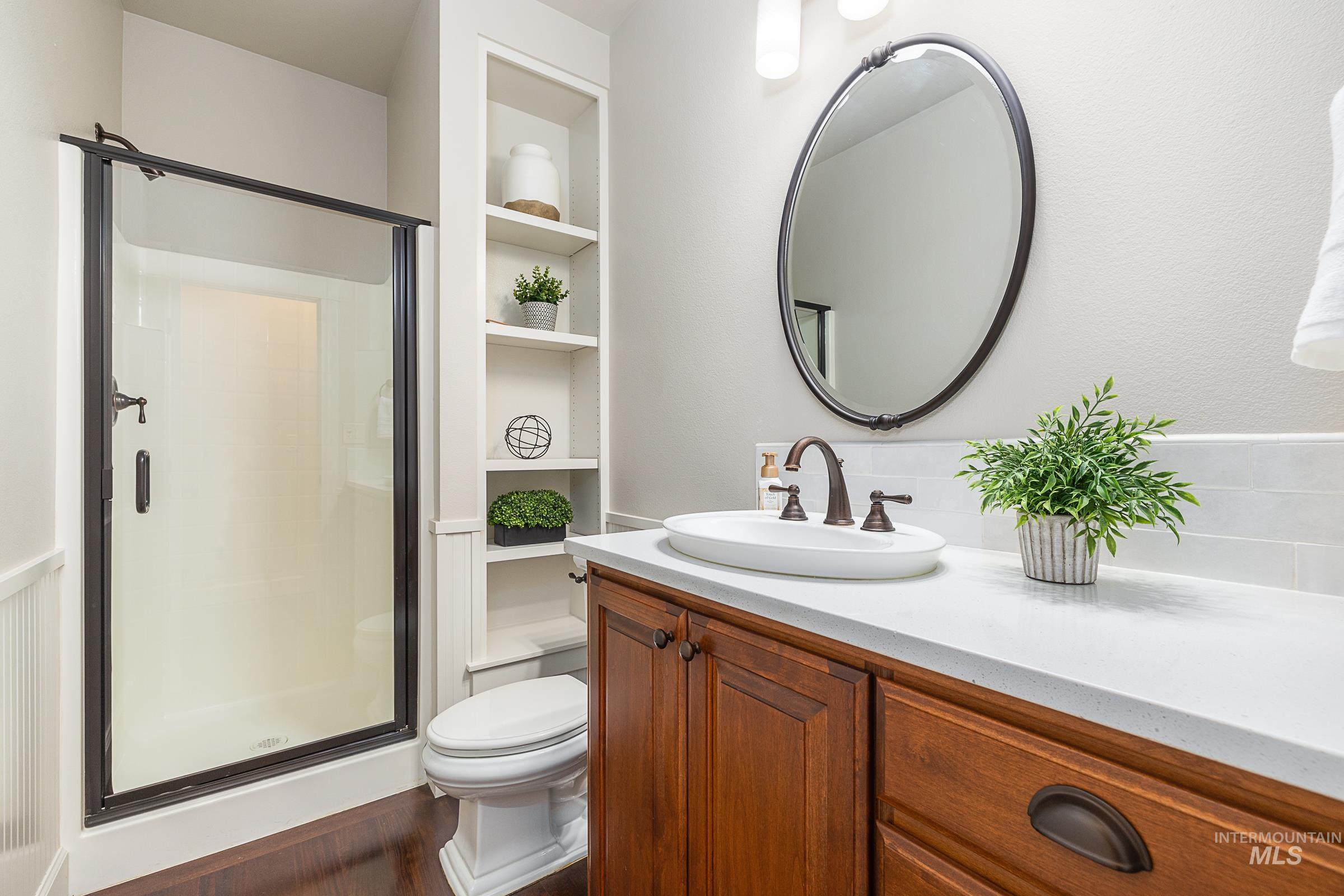 1536 E Daylesford Dr, Eagle, Idaho 83616, 5 Bedrooms, 4 Bathrooms, Residential For Sale, Price $1,100,000,MLS 98974566