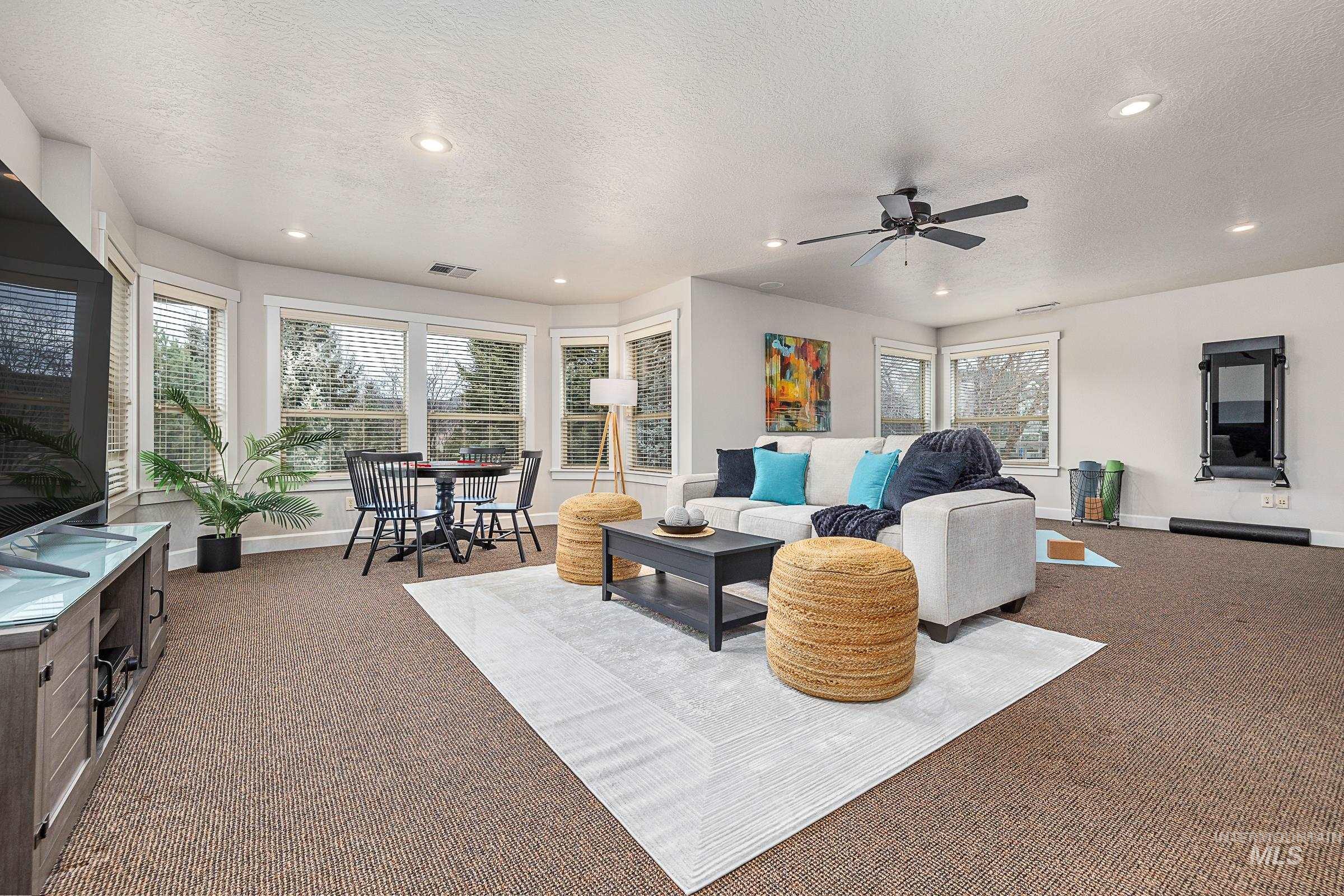 1536 E Daylesford Dr, Eagle, Idaho 83616, 5 Bedrooms, 4 Bathrooms, Residential For Sale, Price $1,100,000,MLS 98974566