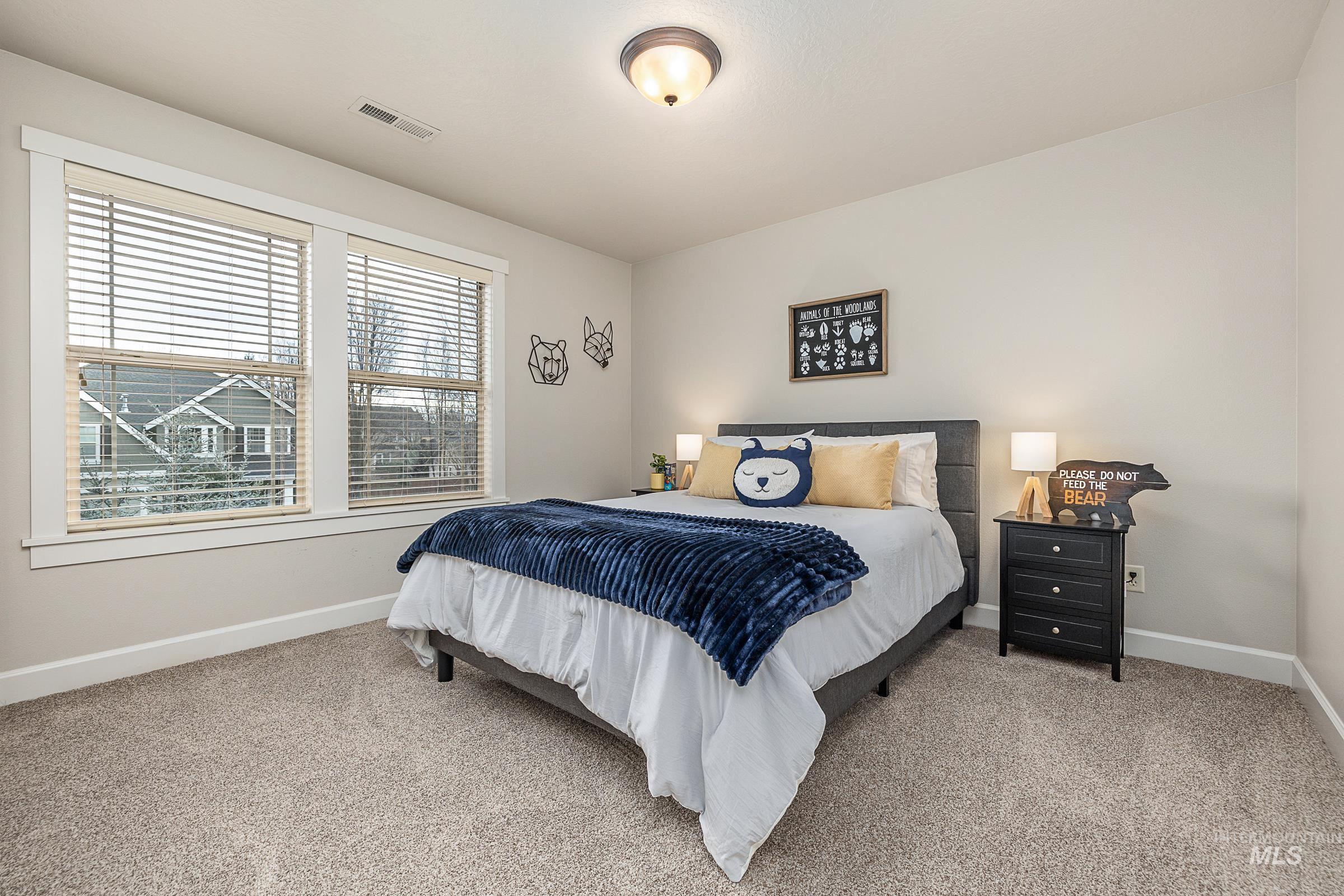 1536 E Daylesford Dr, Eagle, Idaho 83616, 5 Bedrooms, 4 Bathrooms, Residential For Sale, Price $1,100,000,MLS 98974566