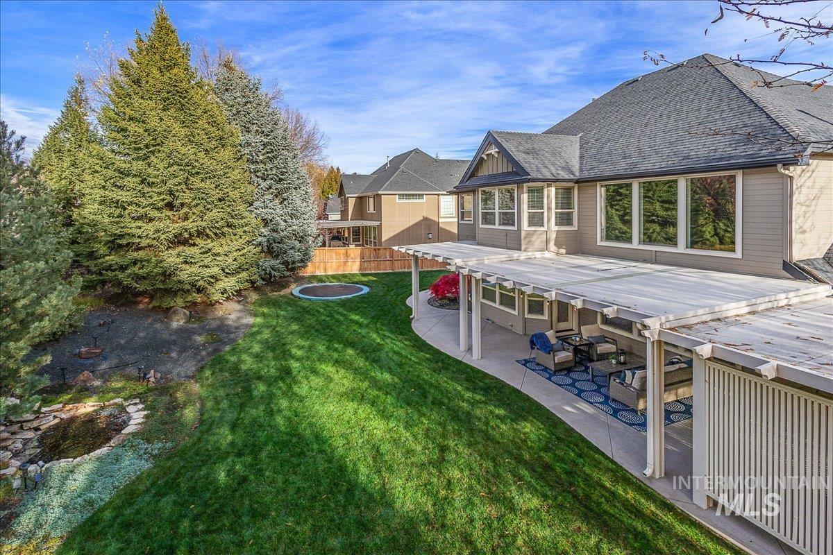 1536 E Daylesford Dr, Eagle, Idaho 83616, 5 Bedrooms, 4 Bathrooms, Residential For Sale, Price $1,100,000,MLS 98974566