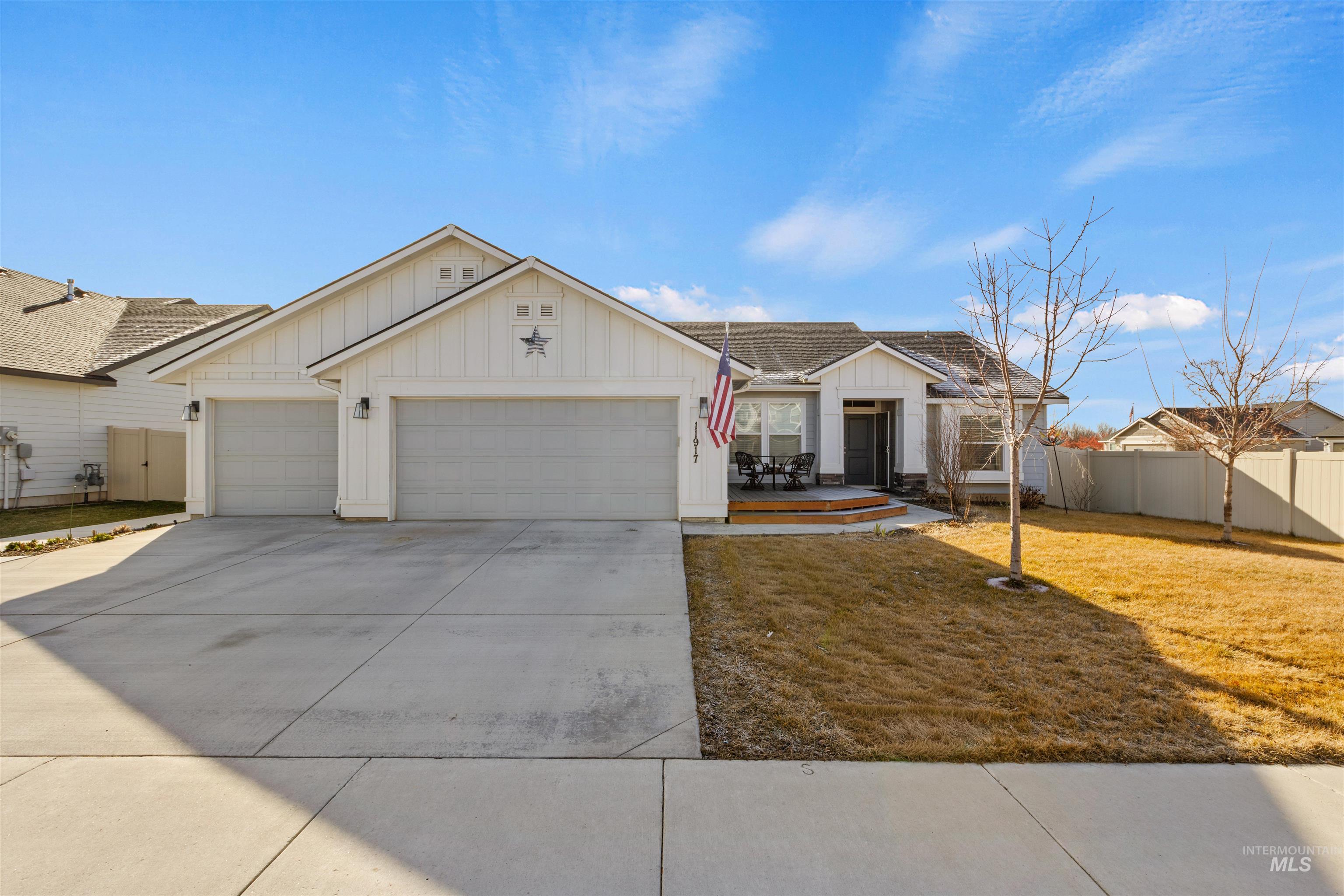 11917 W Teratai, Star, Idaho 83669, 4 Bedrooms, 2 Bathrooms, Residential For Sale, Price $440,000, 98974567