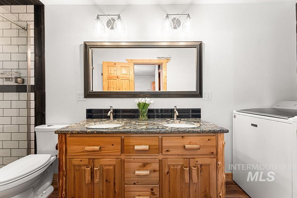 3 Boone Rd, Garden Valley, Idaho 83622, 3 Bedrooms, 2 Bathrooms, Residential For Sale, Price $689,900, 98974574