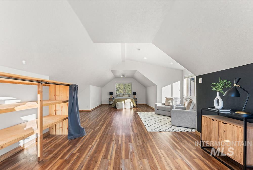 3 Boone Rd, Garden Valley, Idaho 83622, 3 Bedrooms, 2 Bathrooms, Residential For Sale, Price $689,900, 98974574