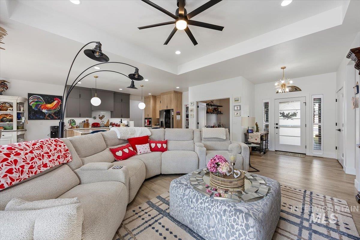 1011 Gem Avenue, Kimberly, Idaho 83341, 3 Bedrooms, 2 Bathrooms, Residential For Sale, Price $495,000, 98974579