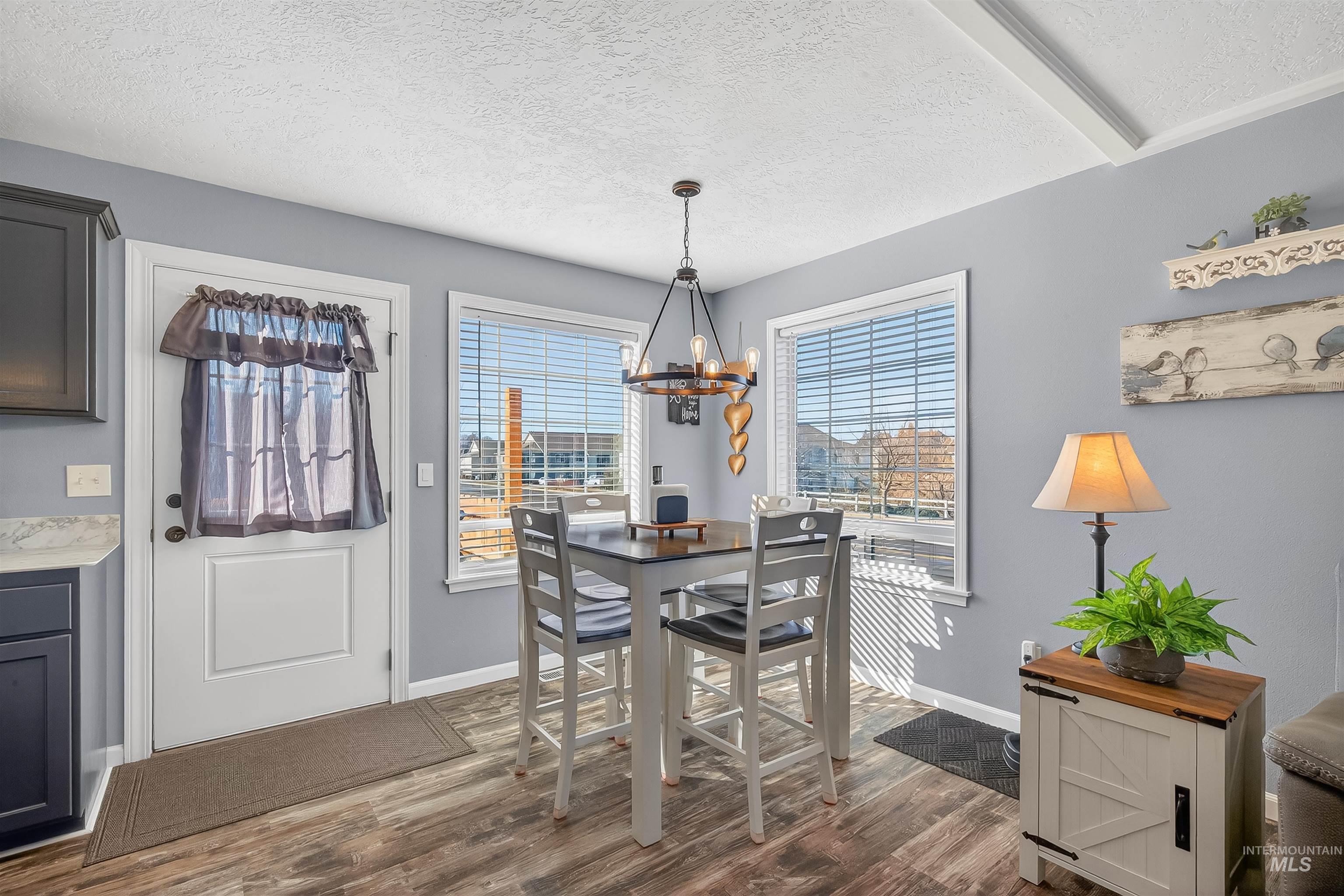 2409 White Ave, Moscow, Idaho 83843, 3 Bedrooms, 2.5 Bathrooms, Residential For Sale, Price $510,000, 98974580