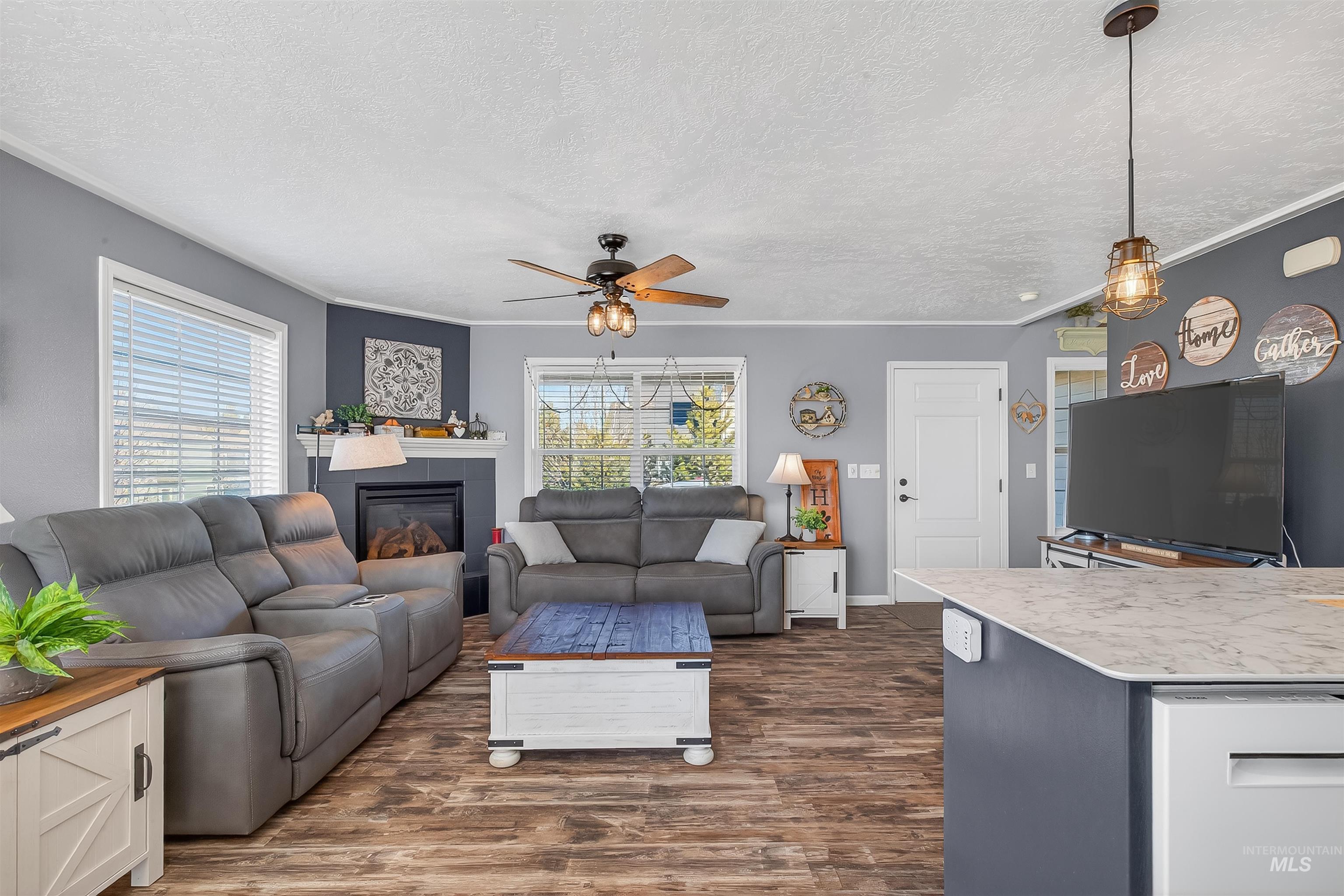 2409 White Ave, Moscow, Idaho 83843, 3 Bedrooms, 2.5 Bathrooms, Residential For Sale, Price $510,000, 98974580