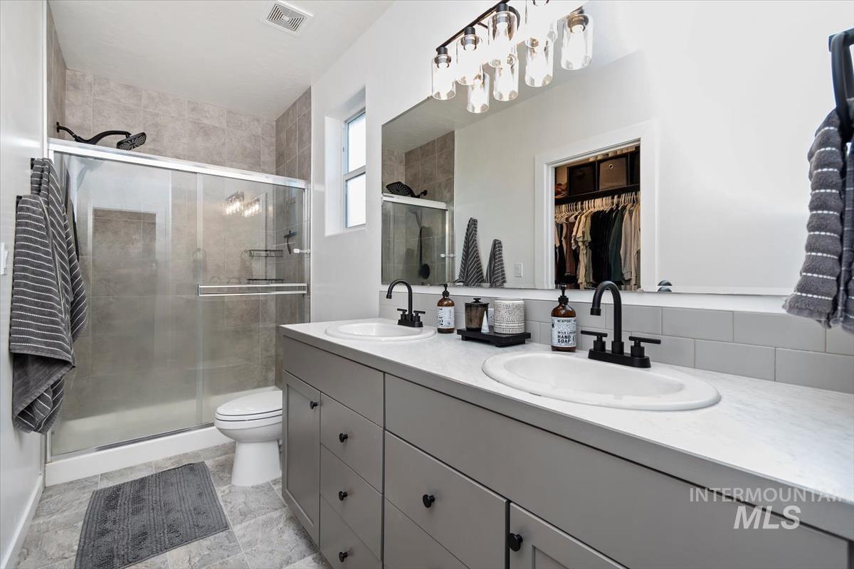 3325 NW 13th Ave, Meridian, Idaho 83646, 3 Bedrooms, 2 Bathrooms, Residential For Sale, Price $430,000, 98974581