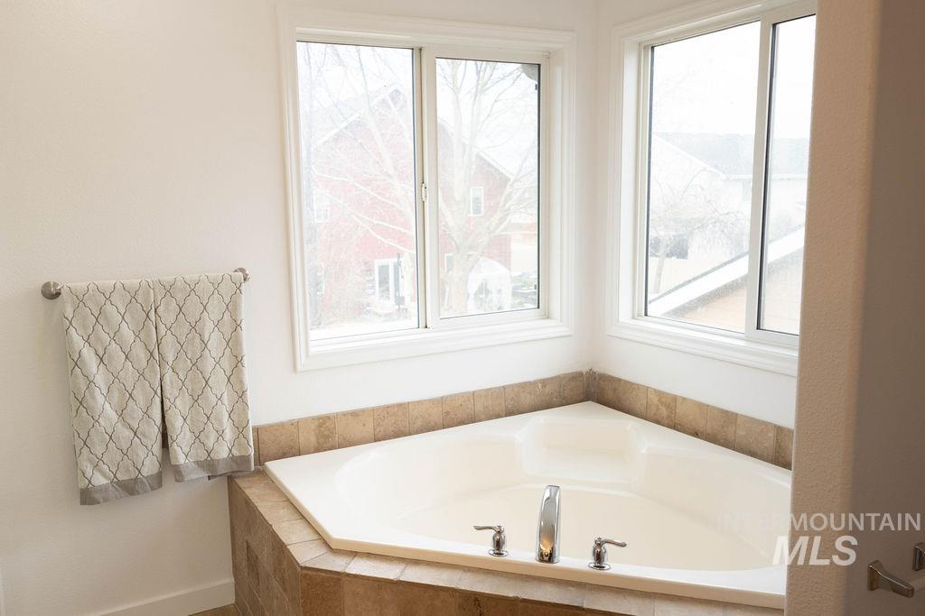 4328 E Vineyard, Nampa, Idaho 83686, 4 Bedrooms, 2.5 Bathrooms, Residential For Sale, Price $425,000, 98974582