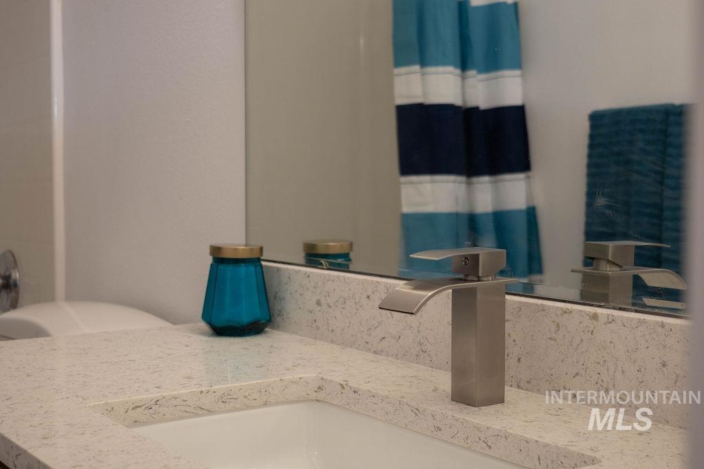 4328 E Vineyard, Nampa, Idaho 83686, 4 Bedrooms, 2.5 Bathrooms, Residential For Sale, Price $425,000, 98974582